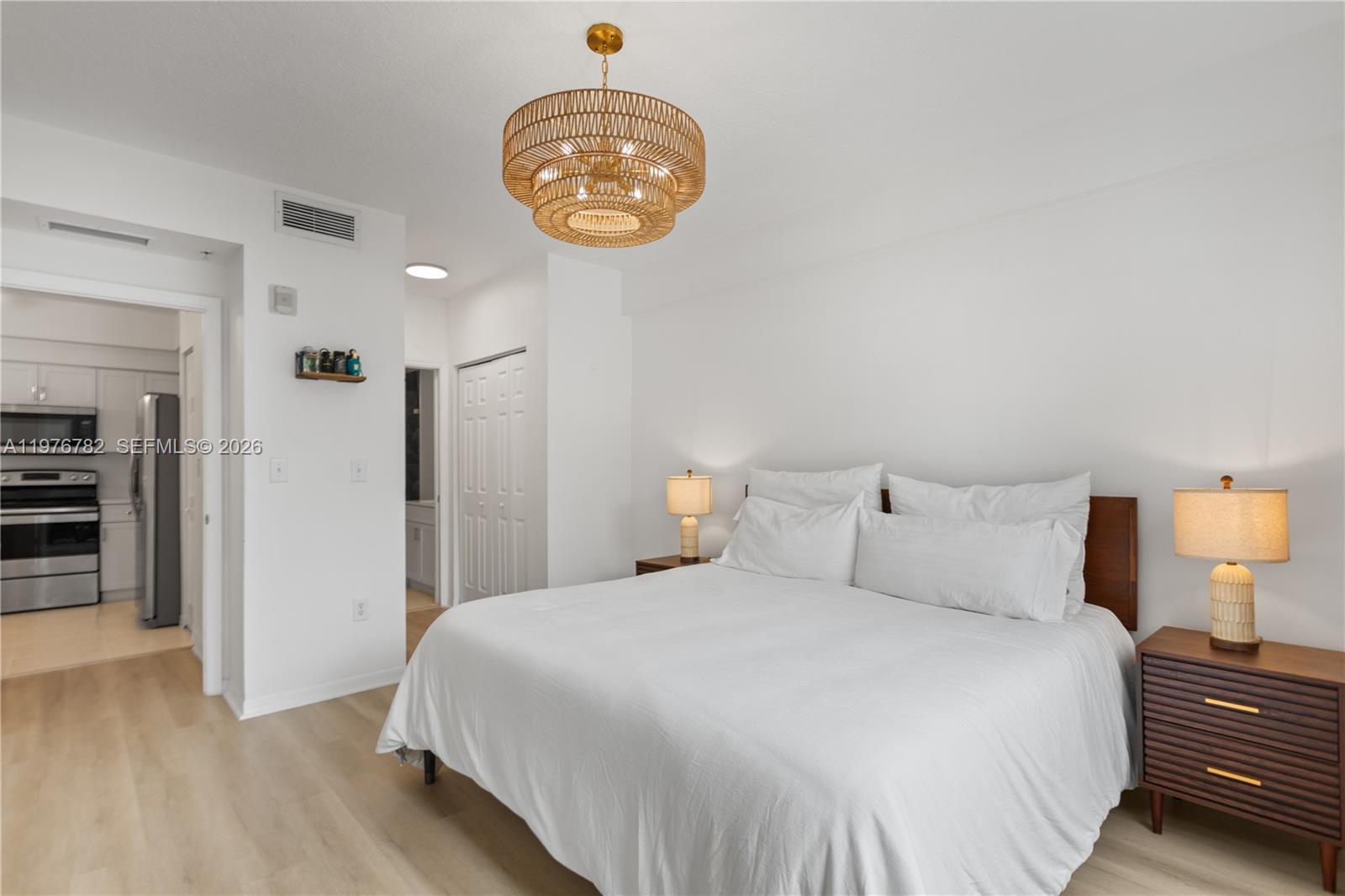 6851 SW 44th St # 107