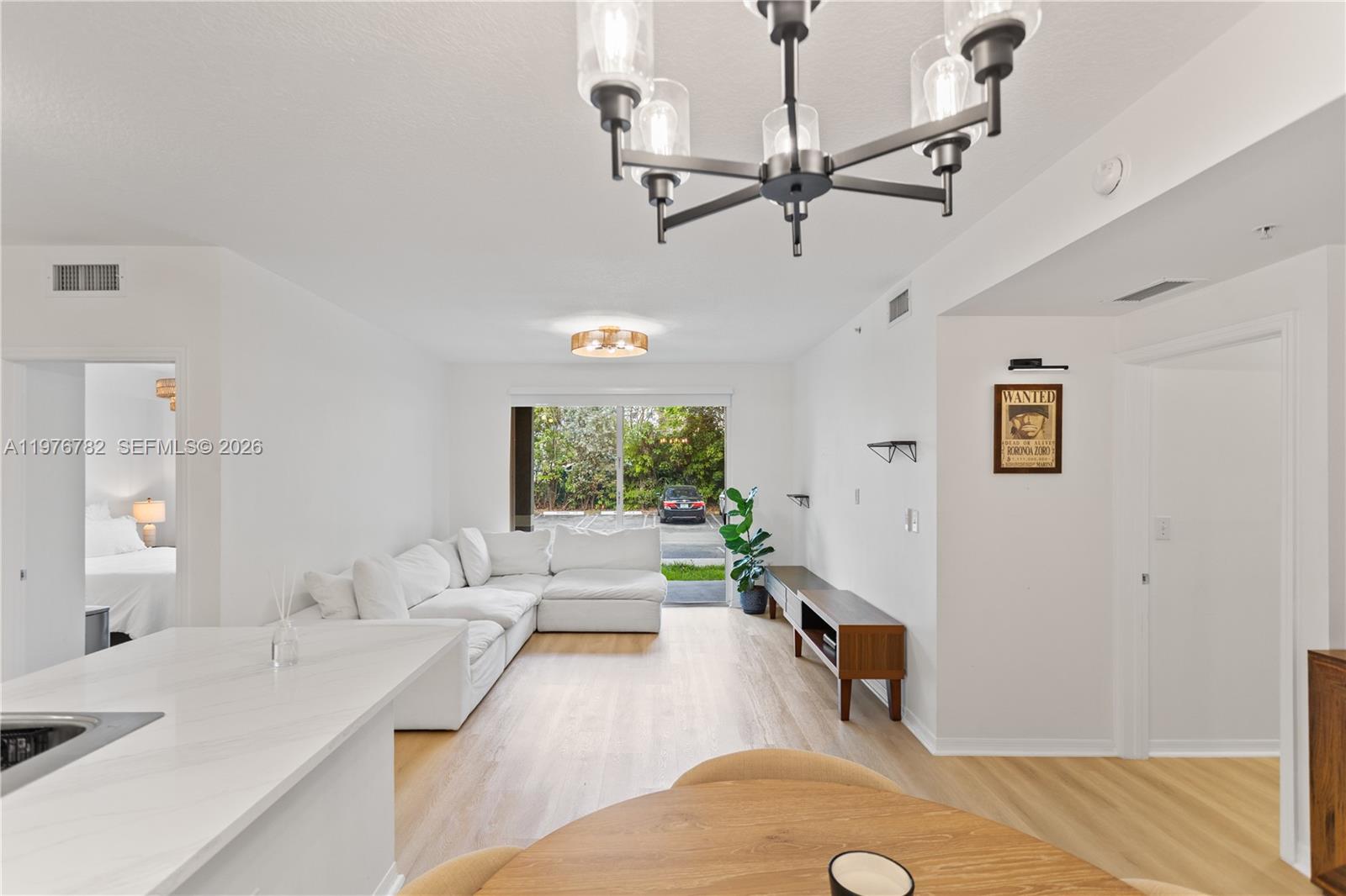 6851 SW 44th St # 107