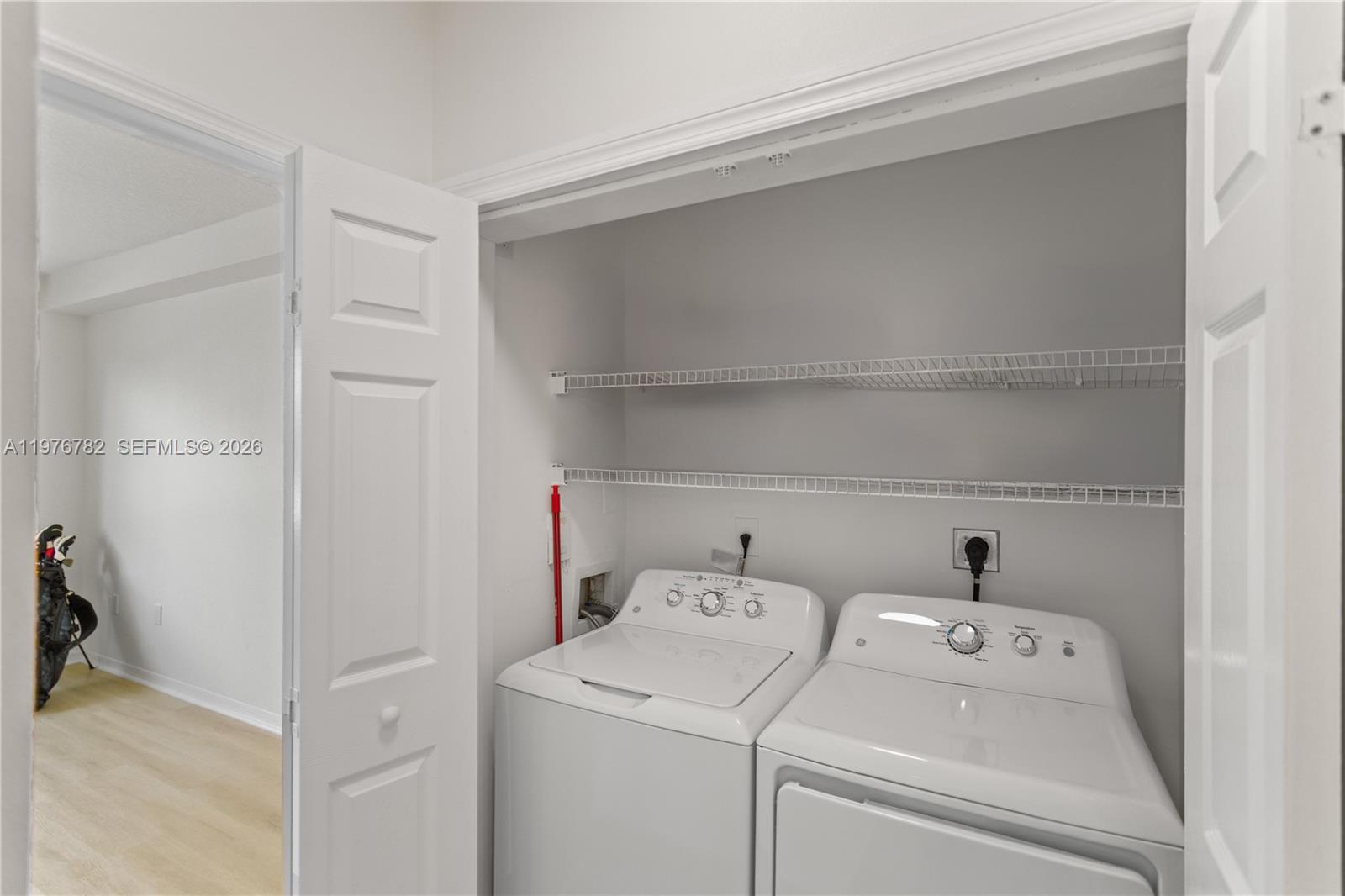 6851 SW 44th St # 107