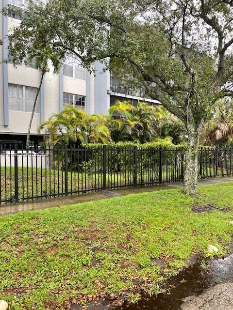 13455 NE 10th Ave # 405