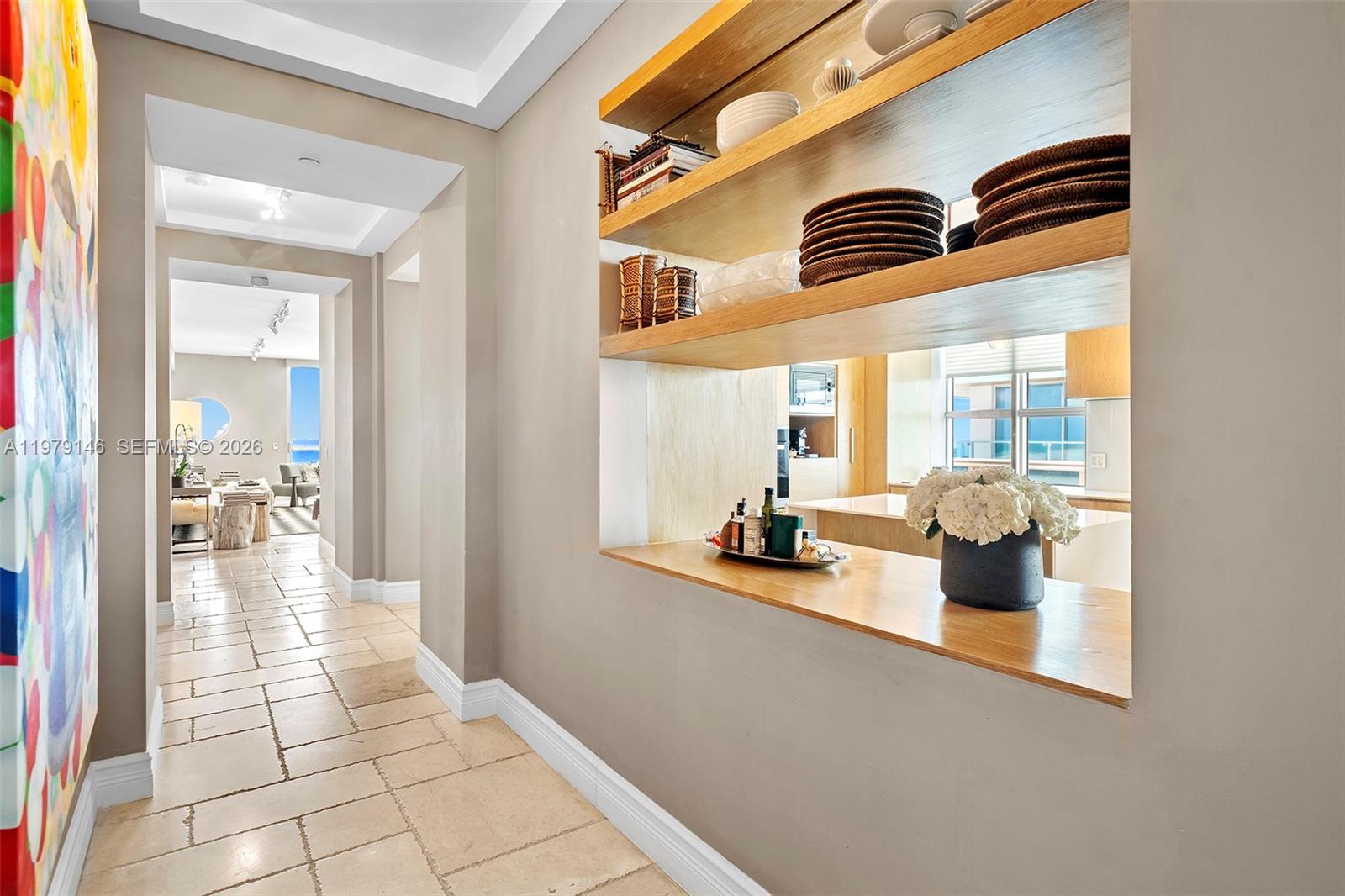 5801 Collins Ave # 1600