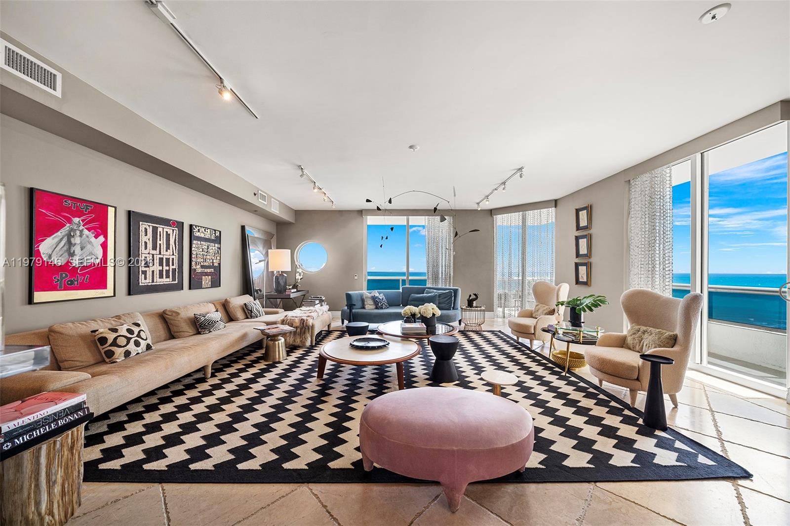 5801 Collins Ave # 1600