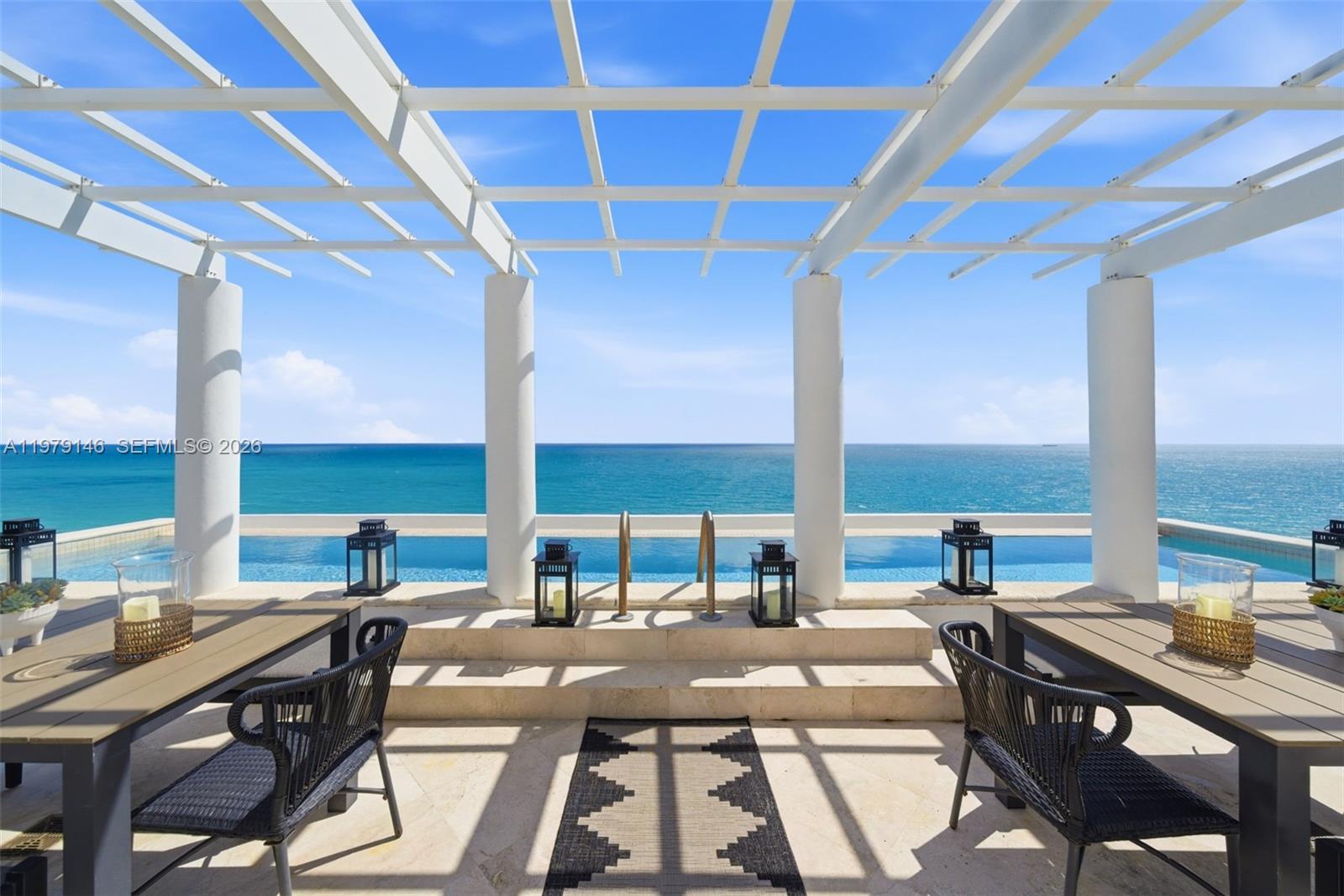 5801 Collins Ave # 1600