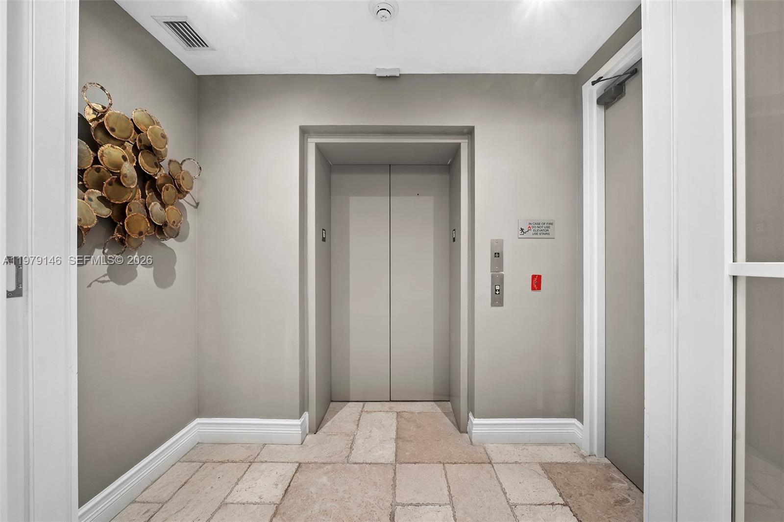 5801 Collins Ave # 1600