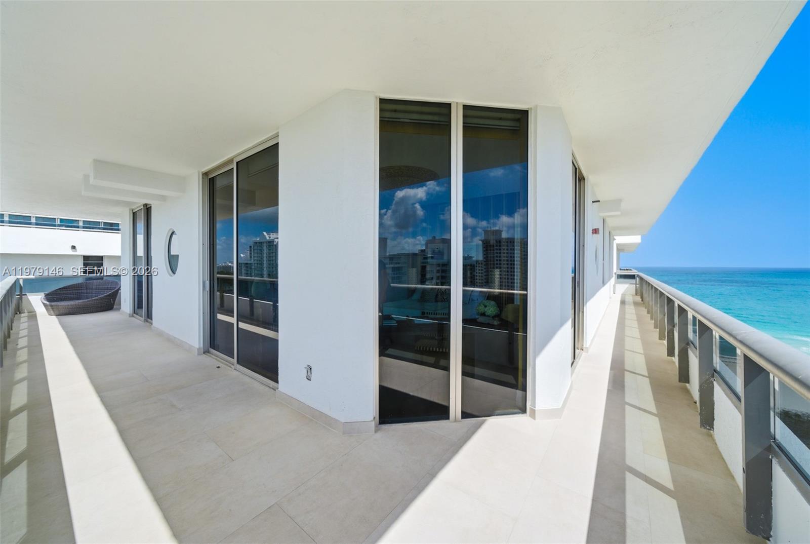5801 Collins Ave # 1600