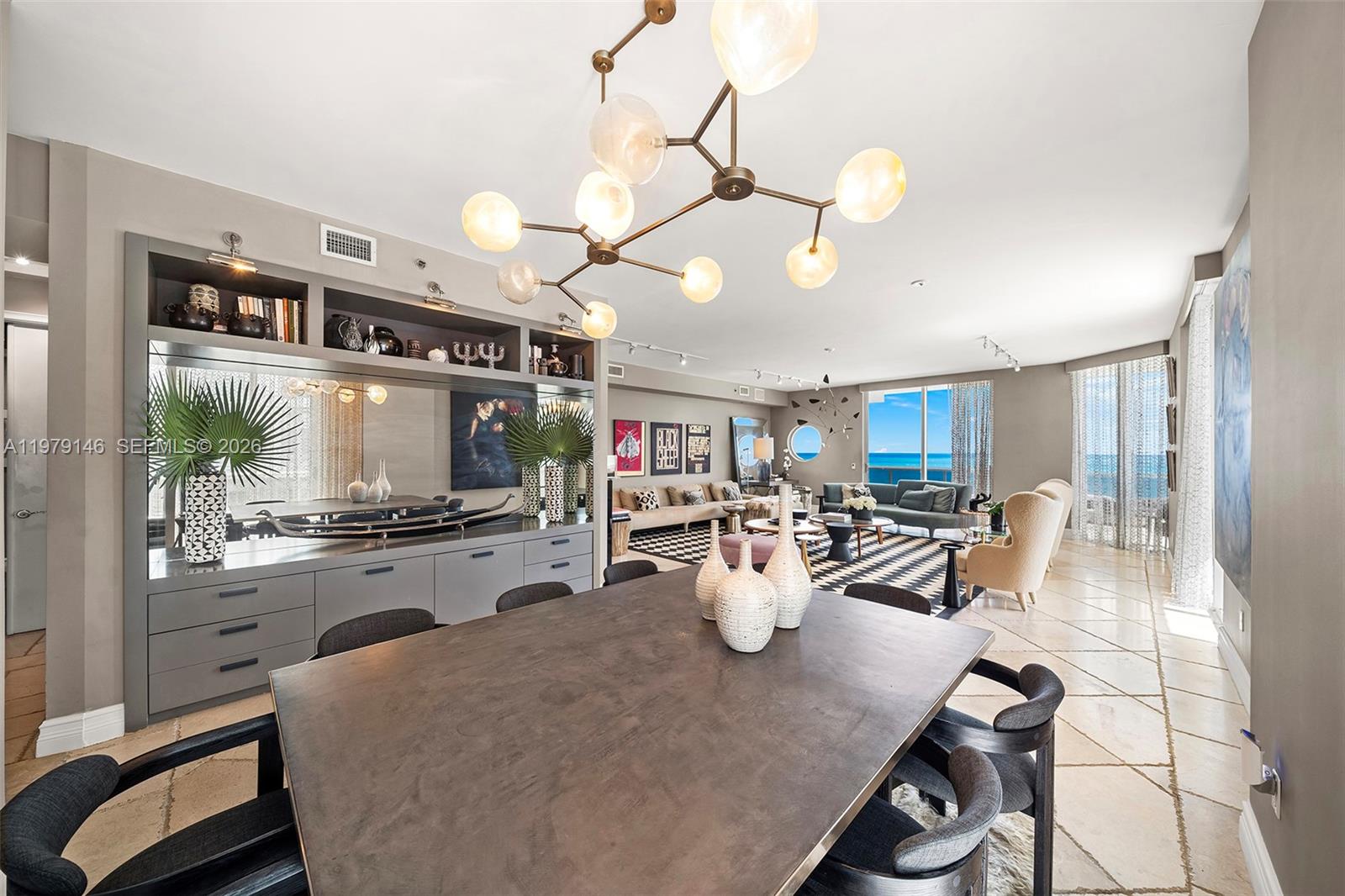 5801 Collins Ave # 1600