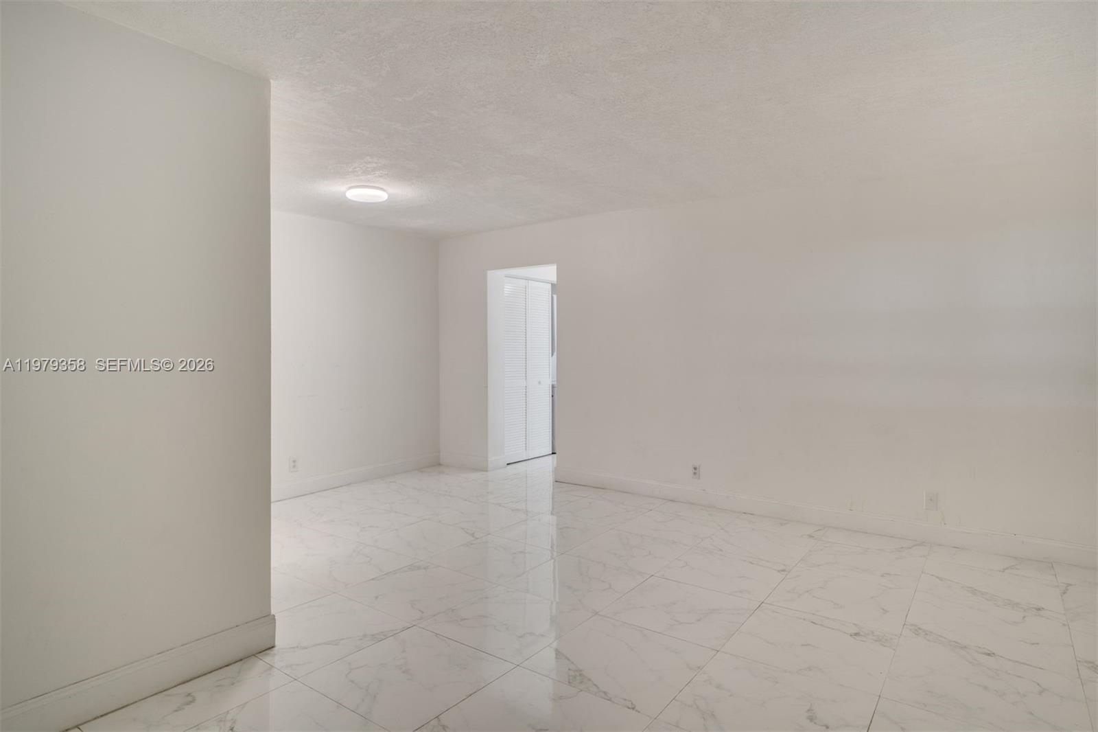 915 Jefferson Ave # 2C