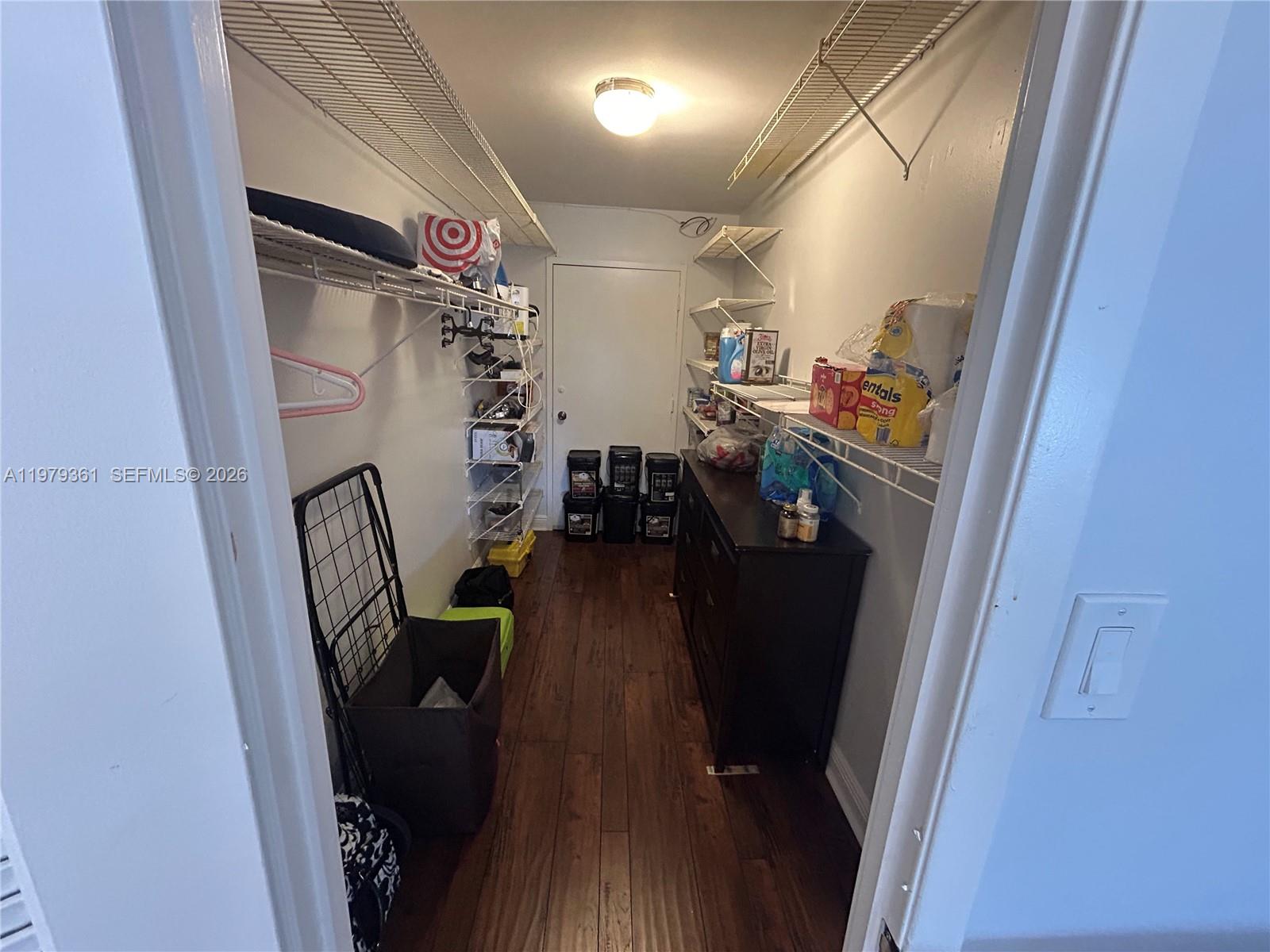 18031 Biscayne Blvd # 904