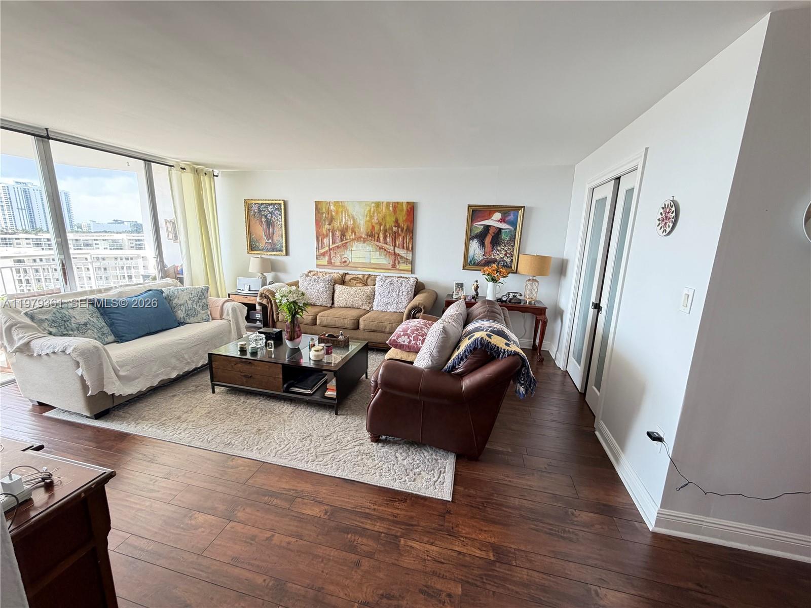 18031 Biscayne Blvd # 904