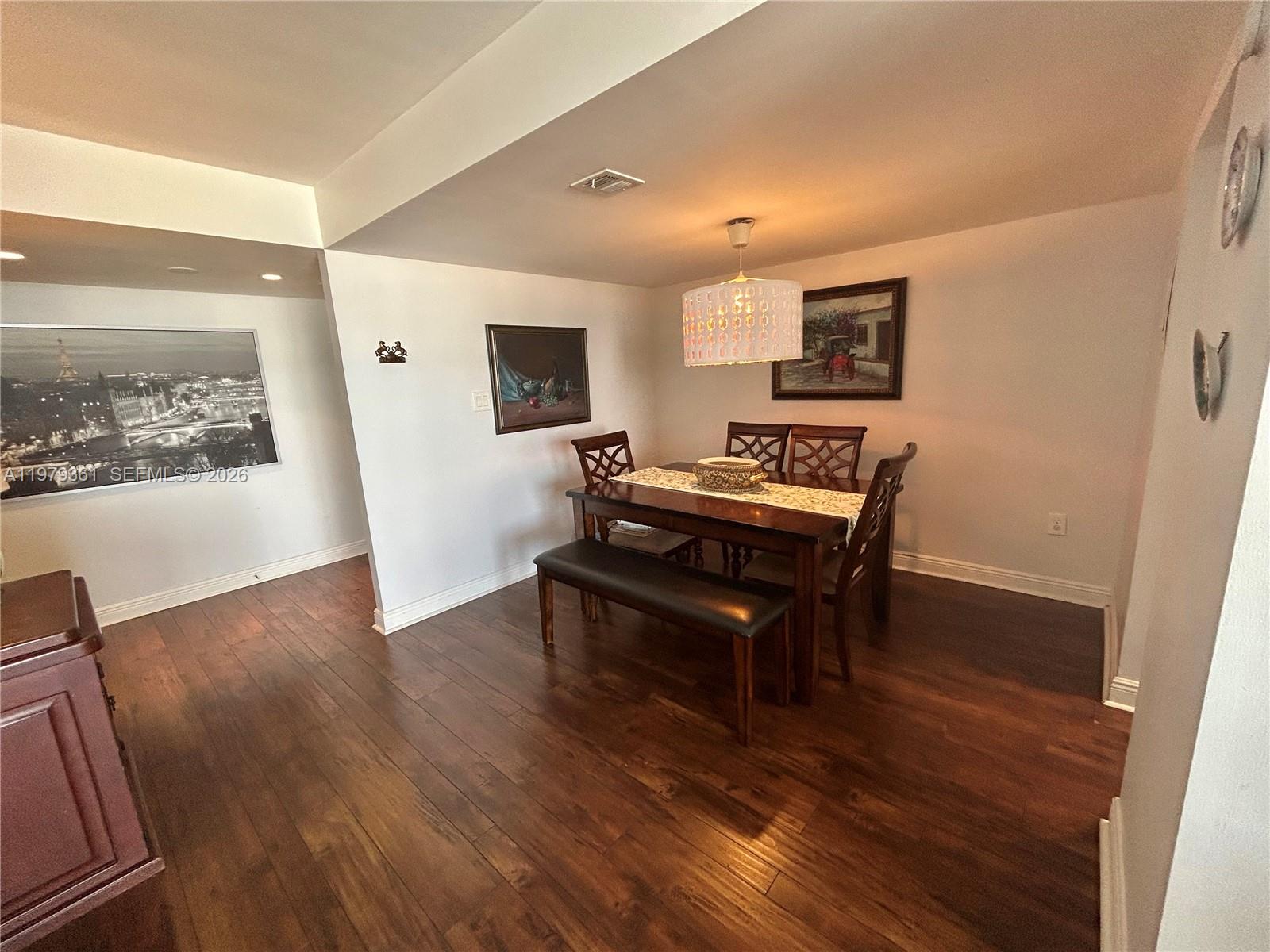 18031 Biscayne Blvd # 904