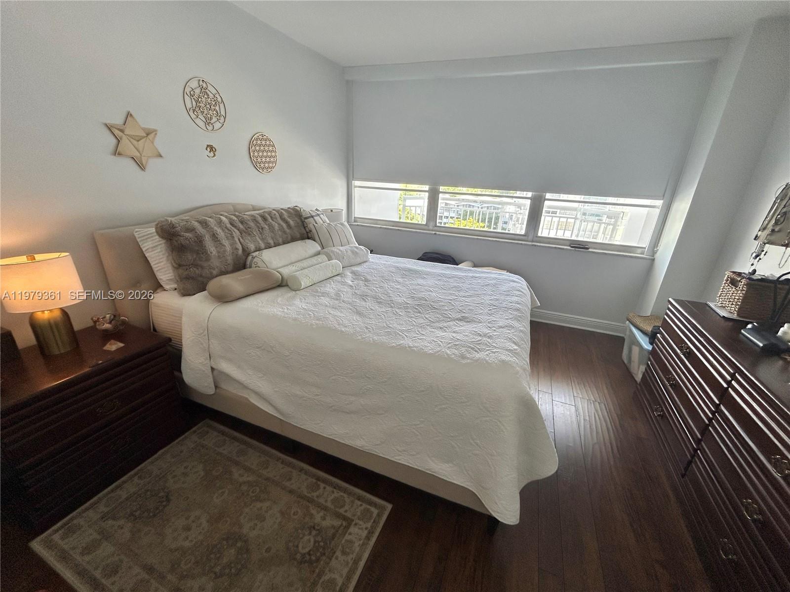 18031 Biscayne Blvd # 904