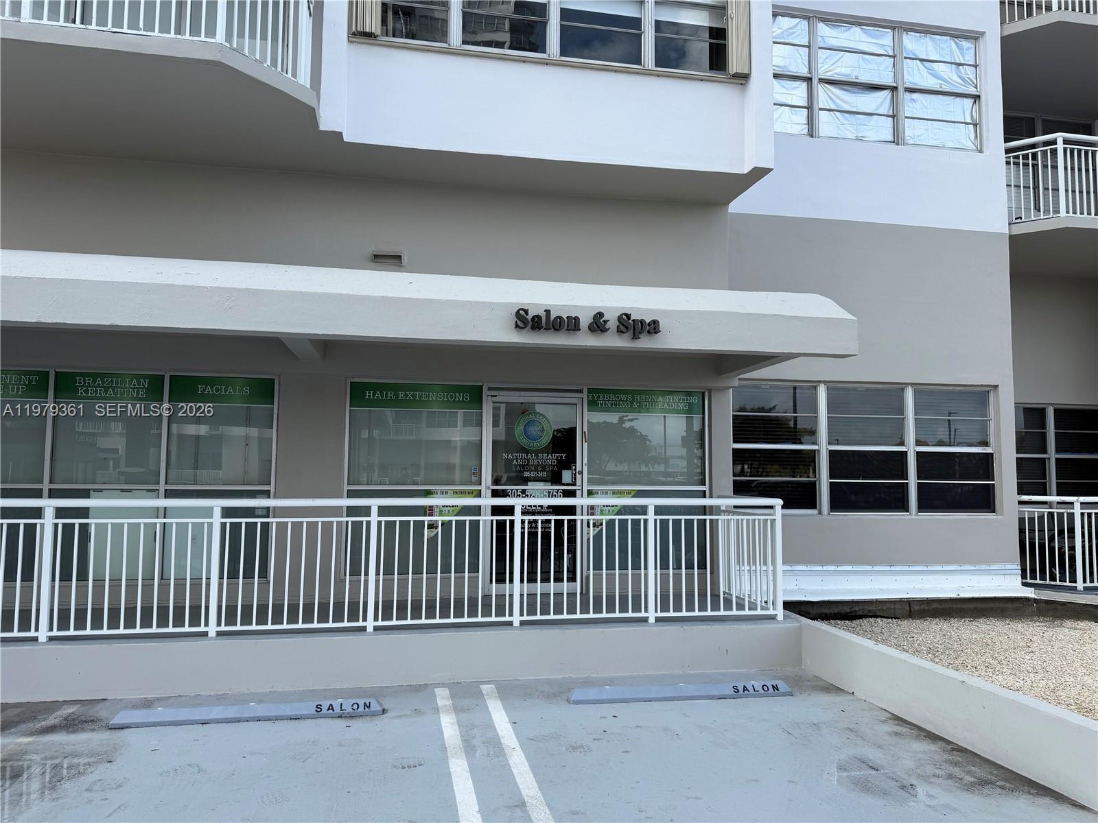 18031 Biscayne Blvd # 904