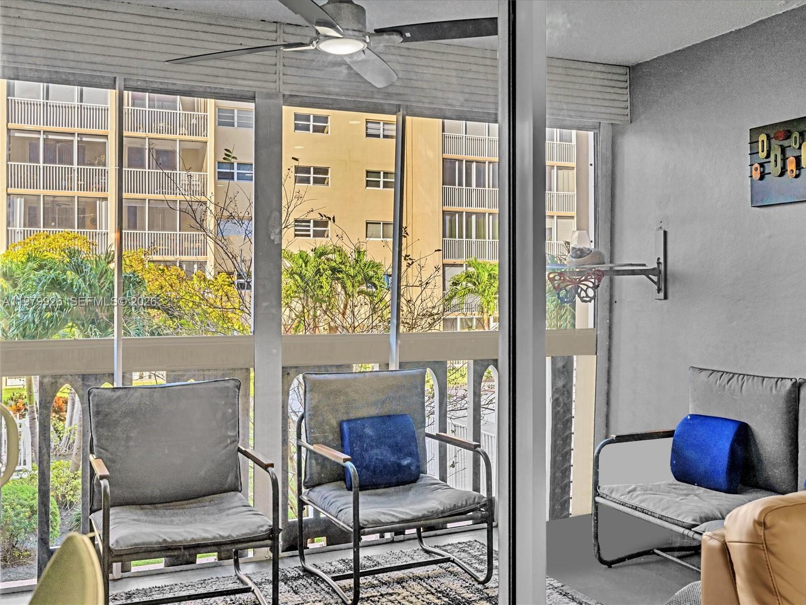 610 NE 12th Ave # 203