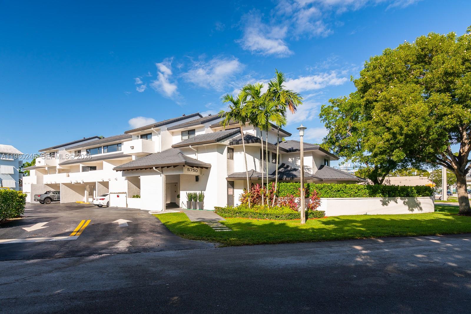 5750 Turin St # 206