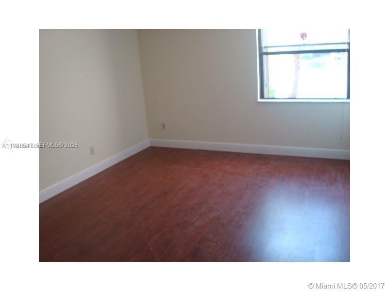 14211 N Kendall Dr # 106E