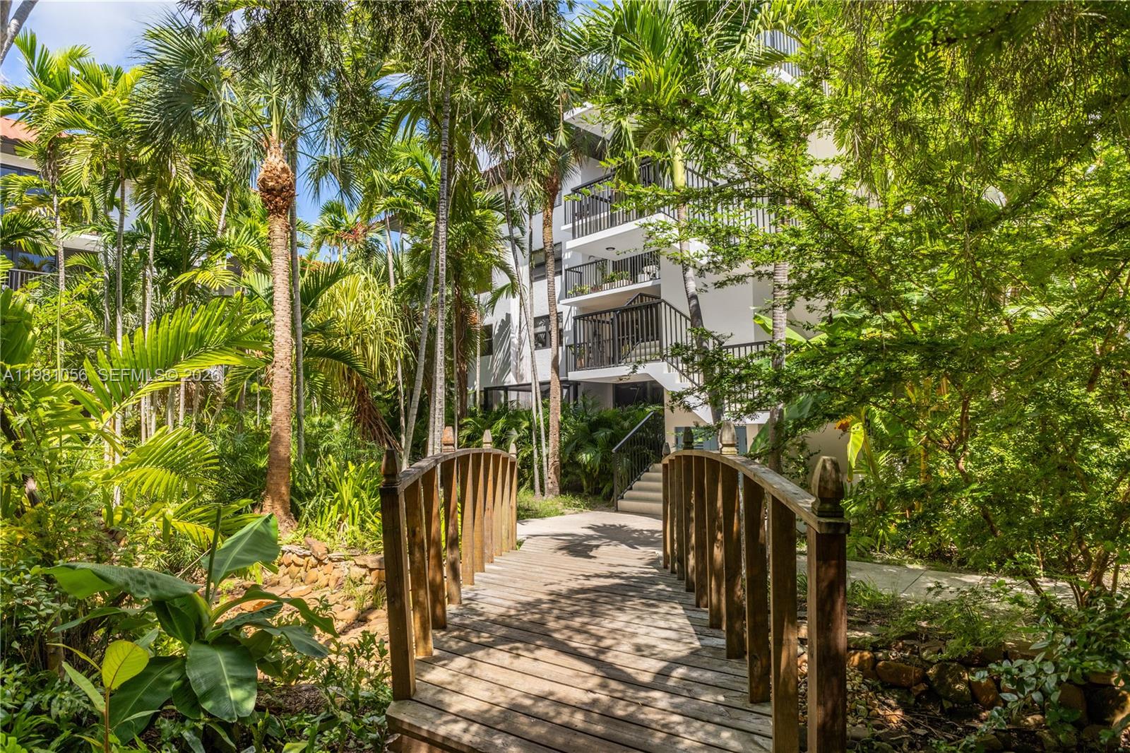 101 Ocean Lane Dr # 1013