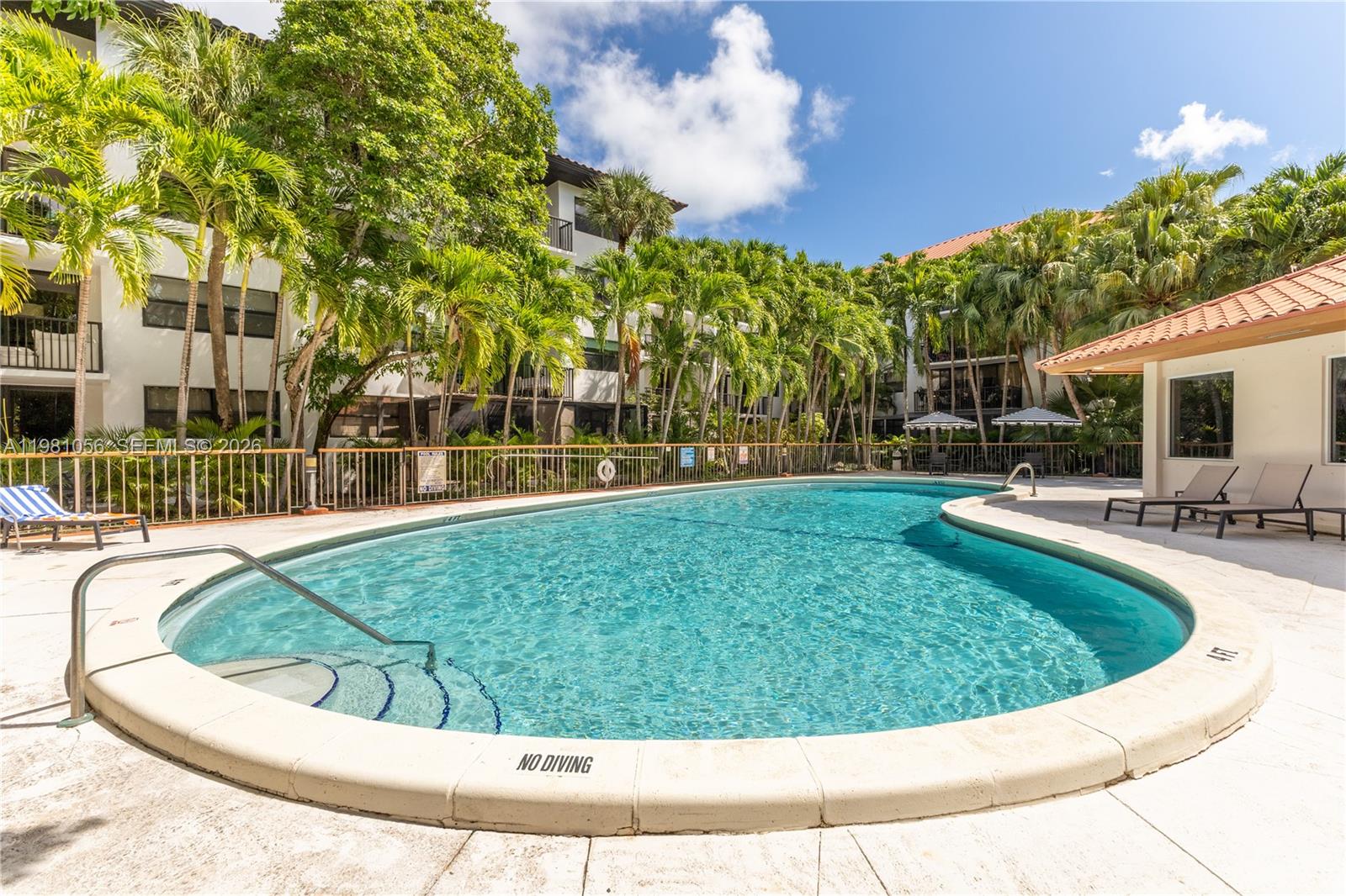 101 Ocean Lane Dr # 1013