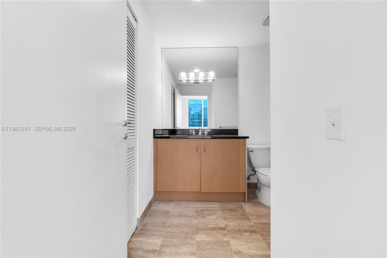 300 S BISCAYNE BL # 3309 Unit: T-3309