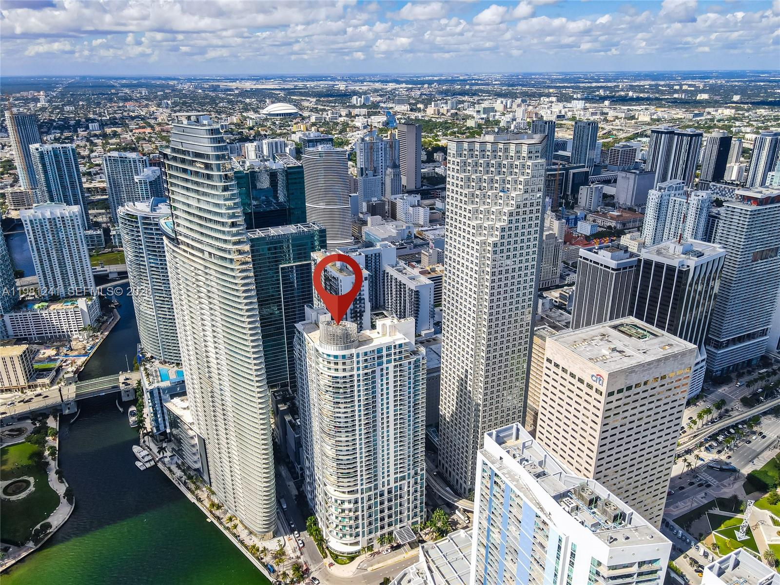 300 S BISCAYNE BL # 3309 Unit: T-3309