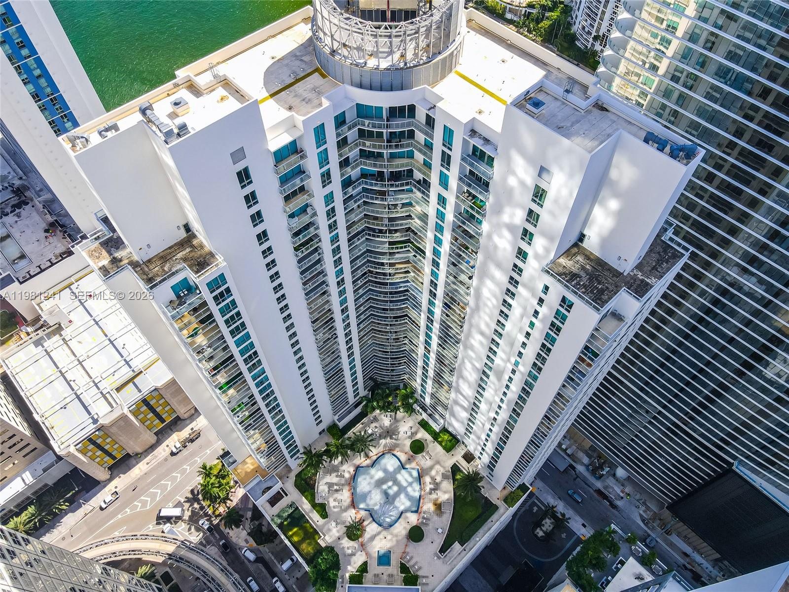 300 S BISCAYNE BL # 3309 Unit: T-3309