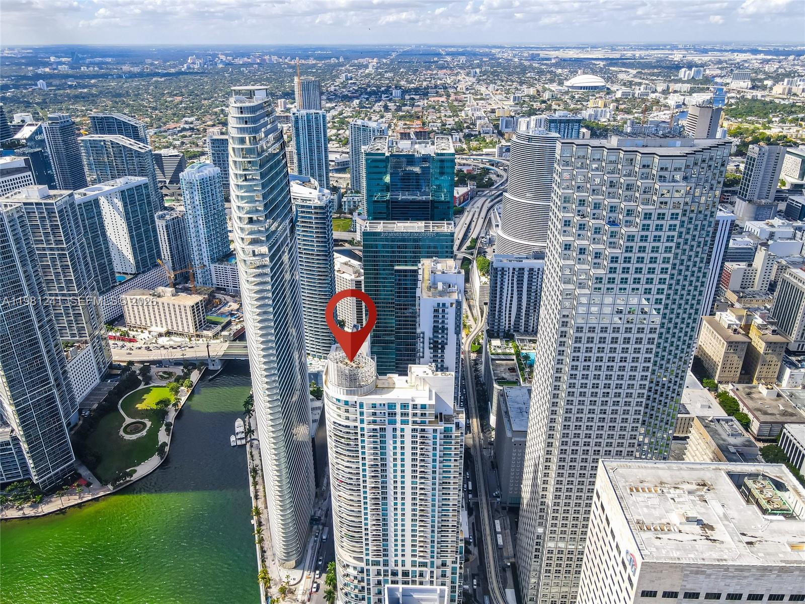 300 S BISCAYNE BL # 3309 Unit: T-3309