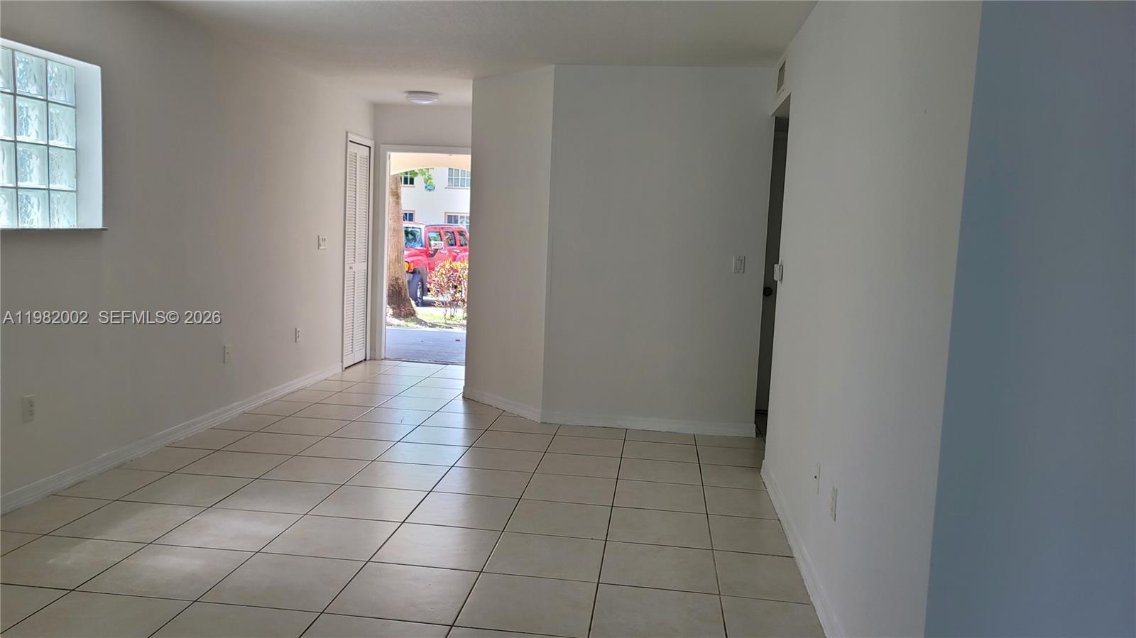 2921 SE 13th Ave # 48 Unit: 106-48