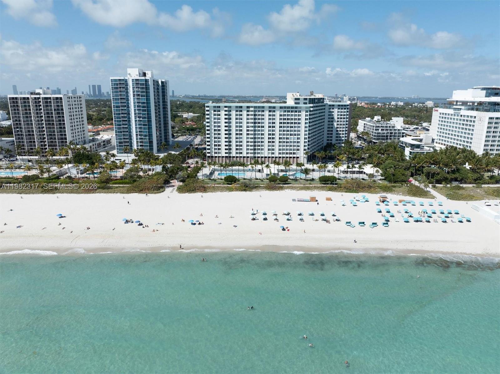 2899 Collins Ave # 1223