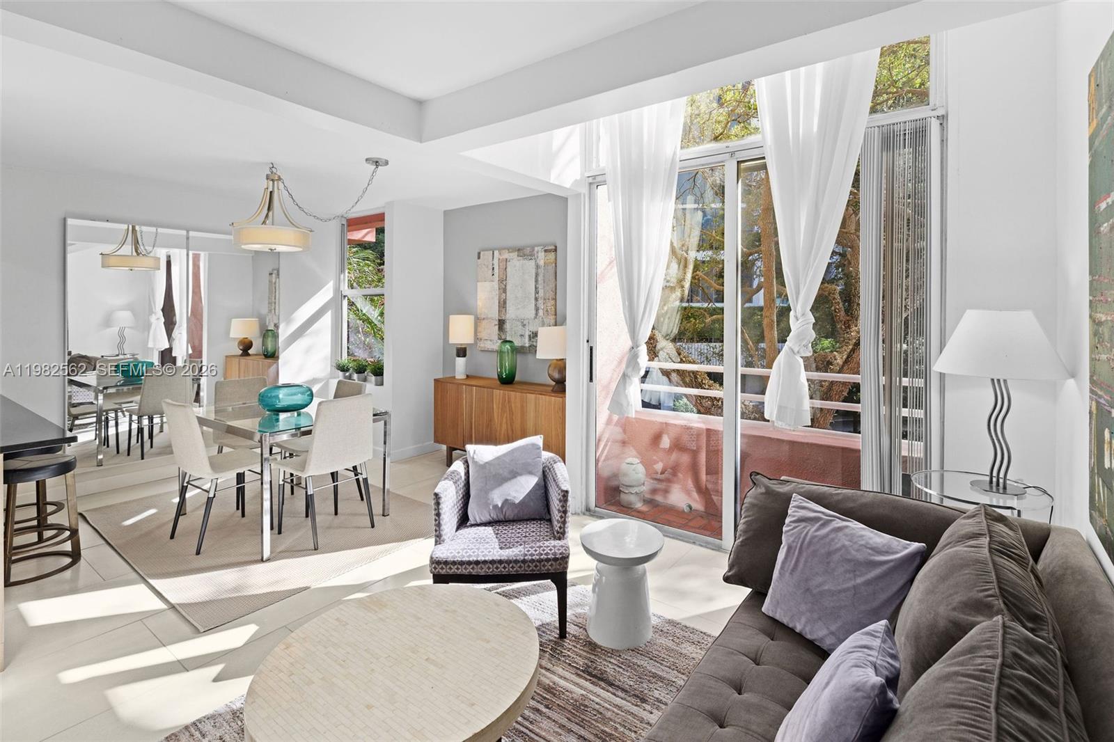 2801 Florida Ave # 220