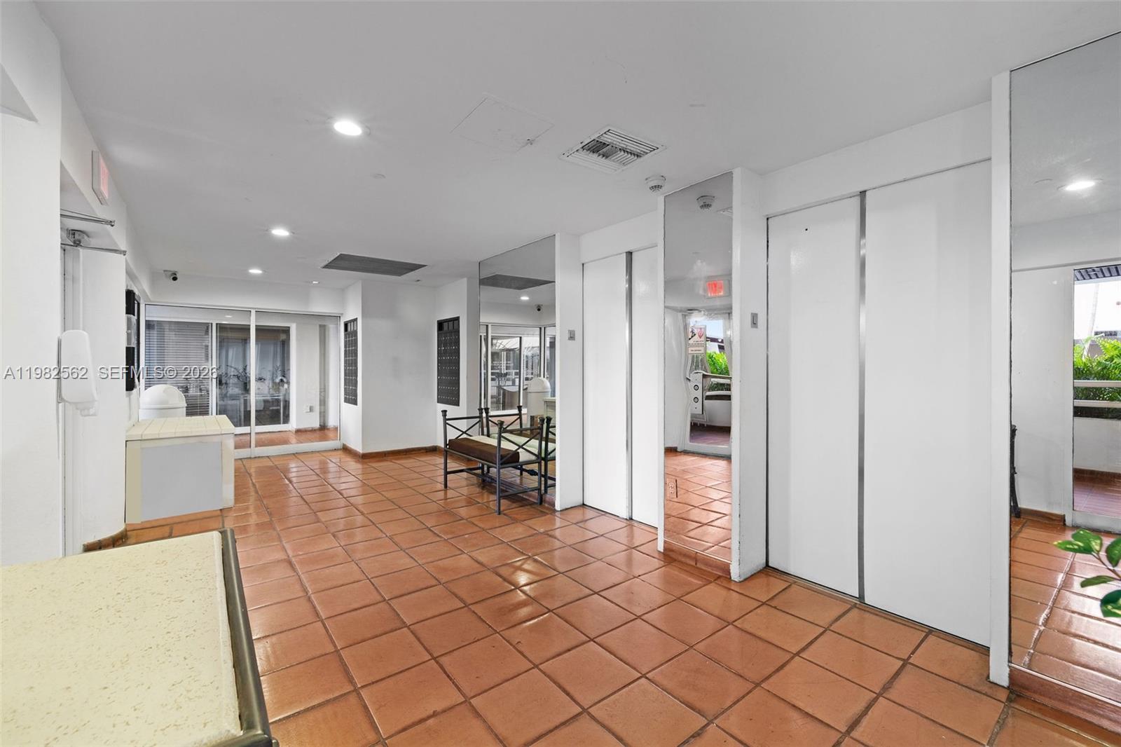 2801 Florida Ave # 220