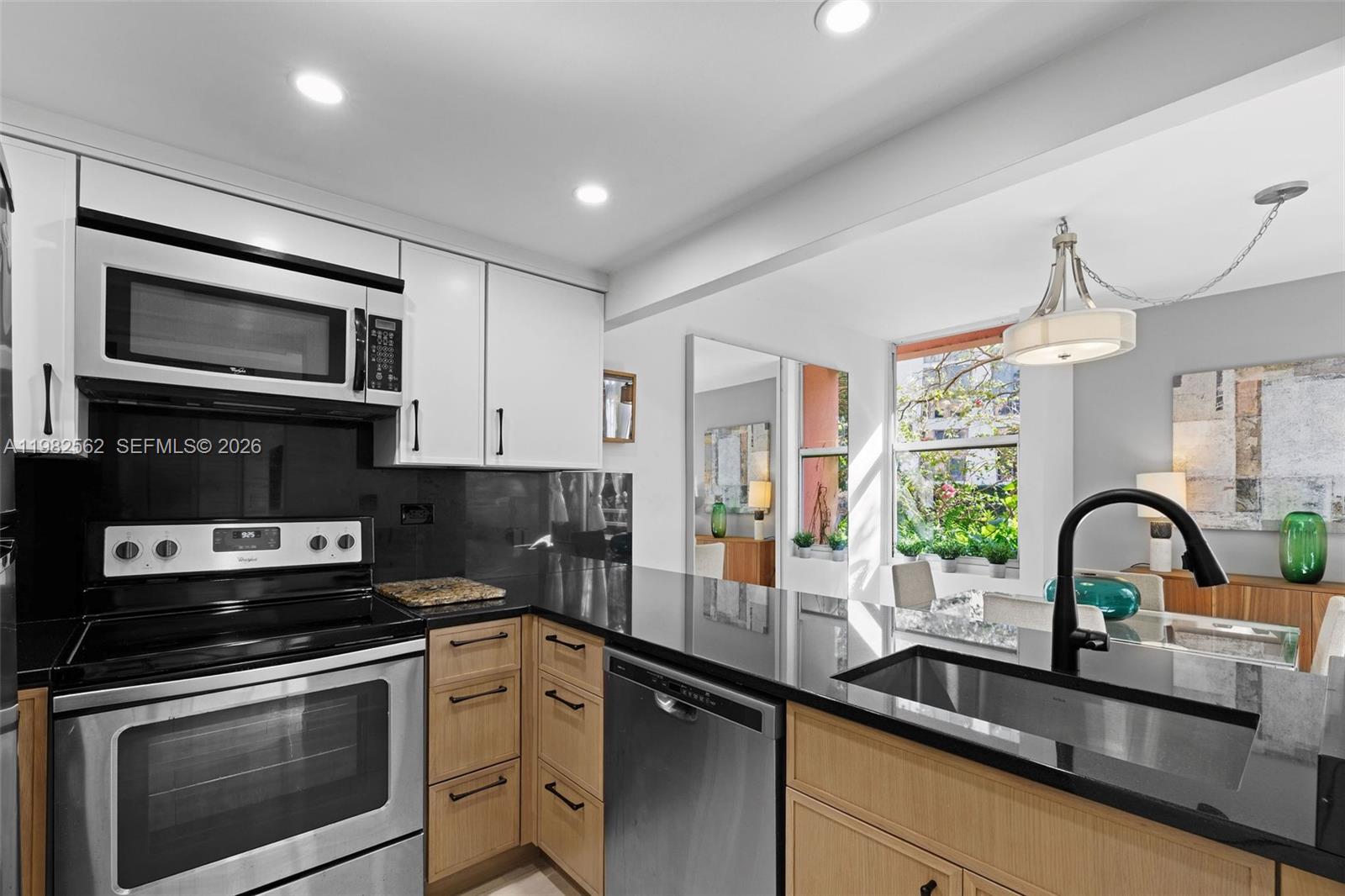 2801 Florida Ave # 220