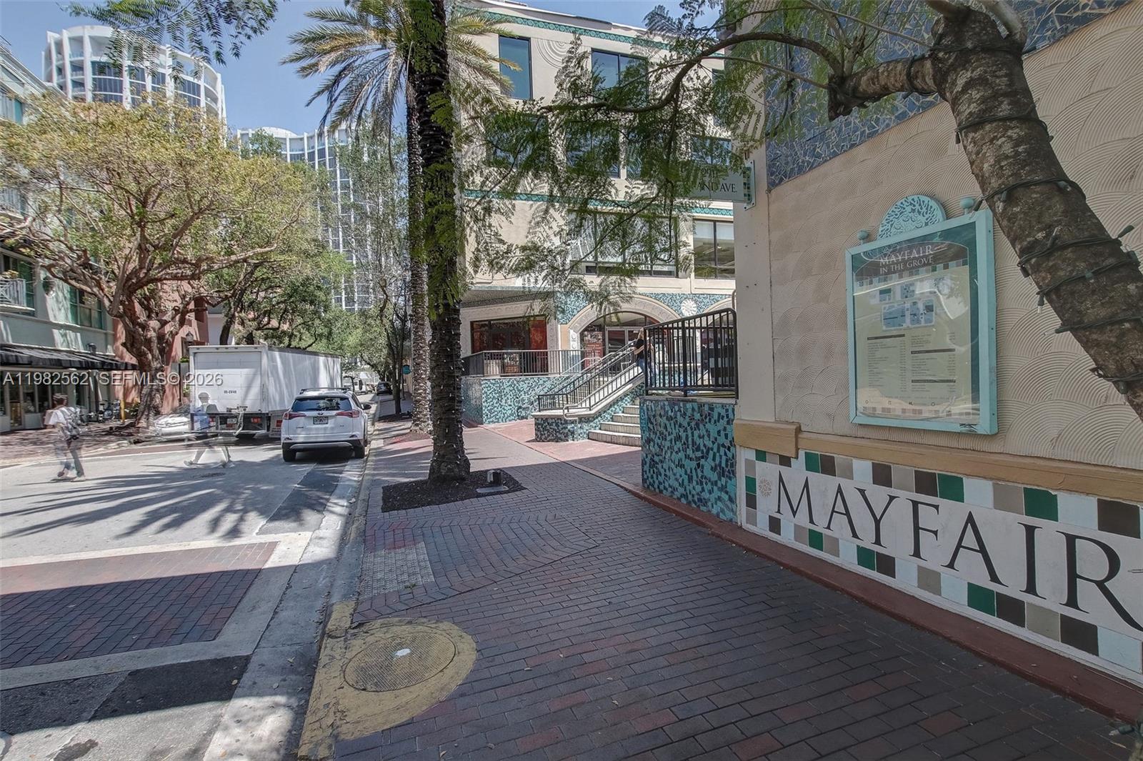 2801 Florida Ave # 220