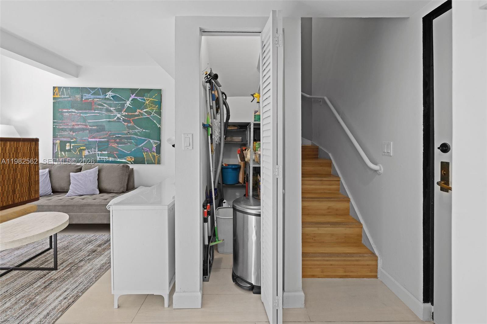 2801 Florida Ave # 220