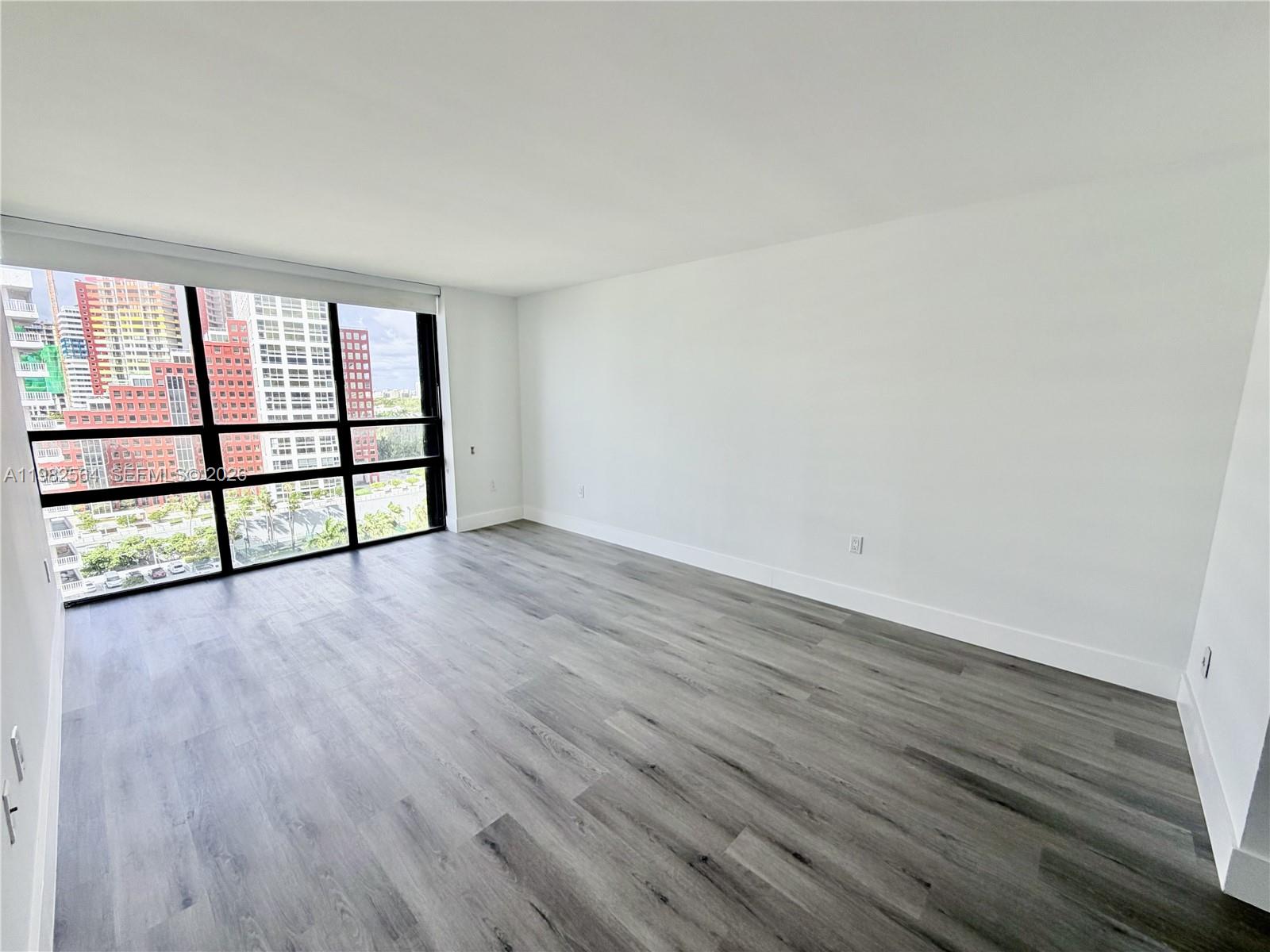 1450 Brickell Bay Dr # 1405