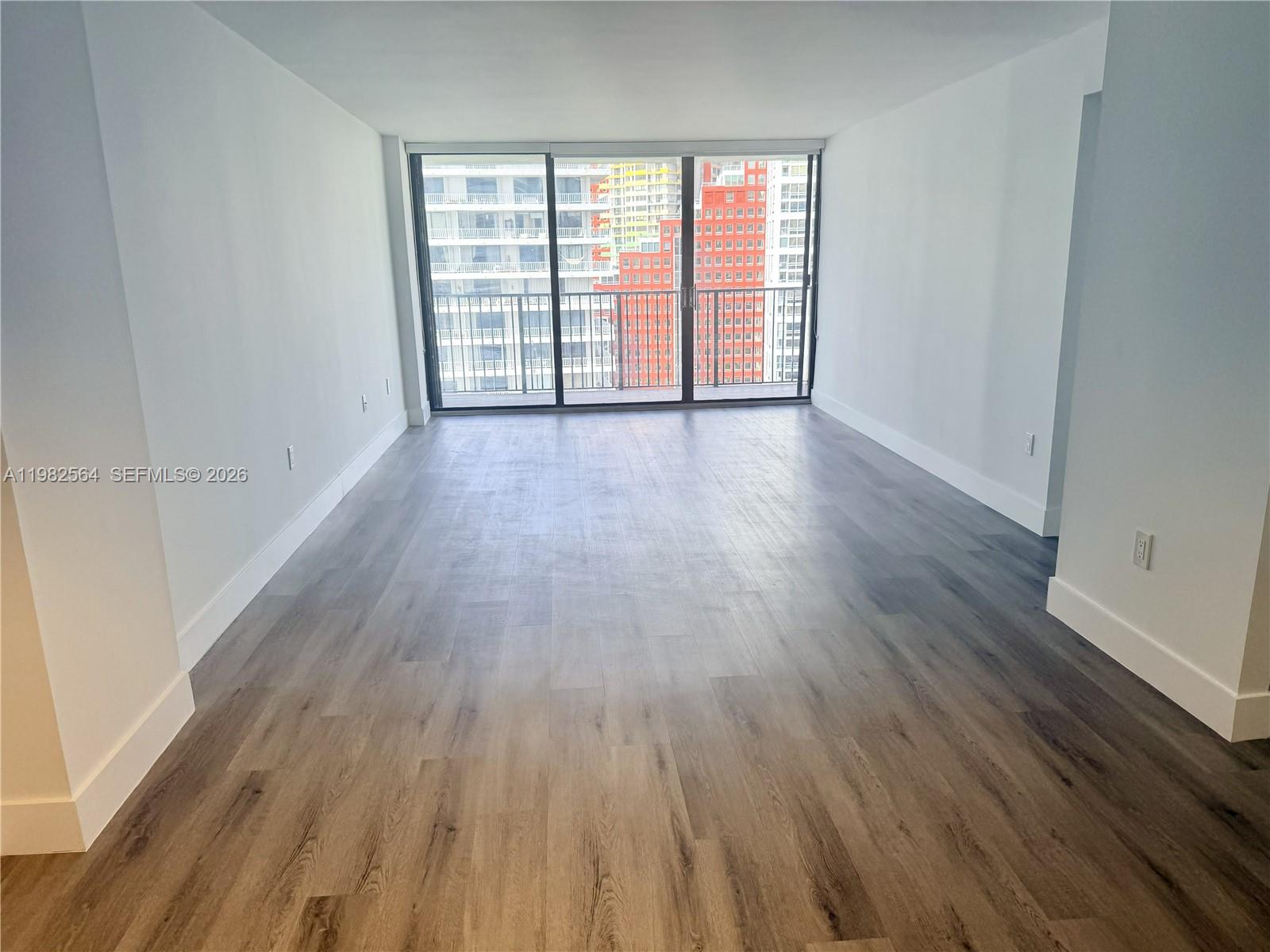 1450 Brickell Bay Dr # 1405