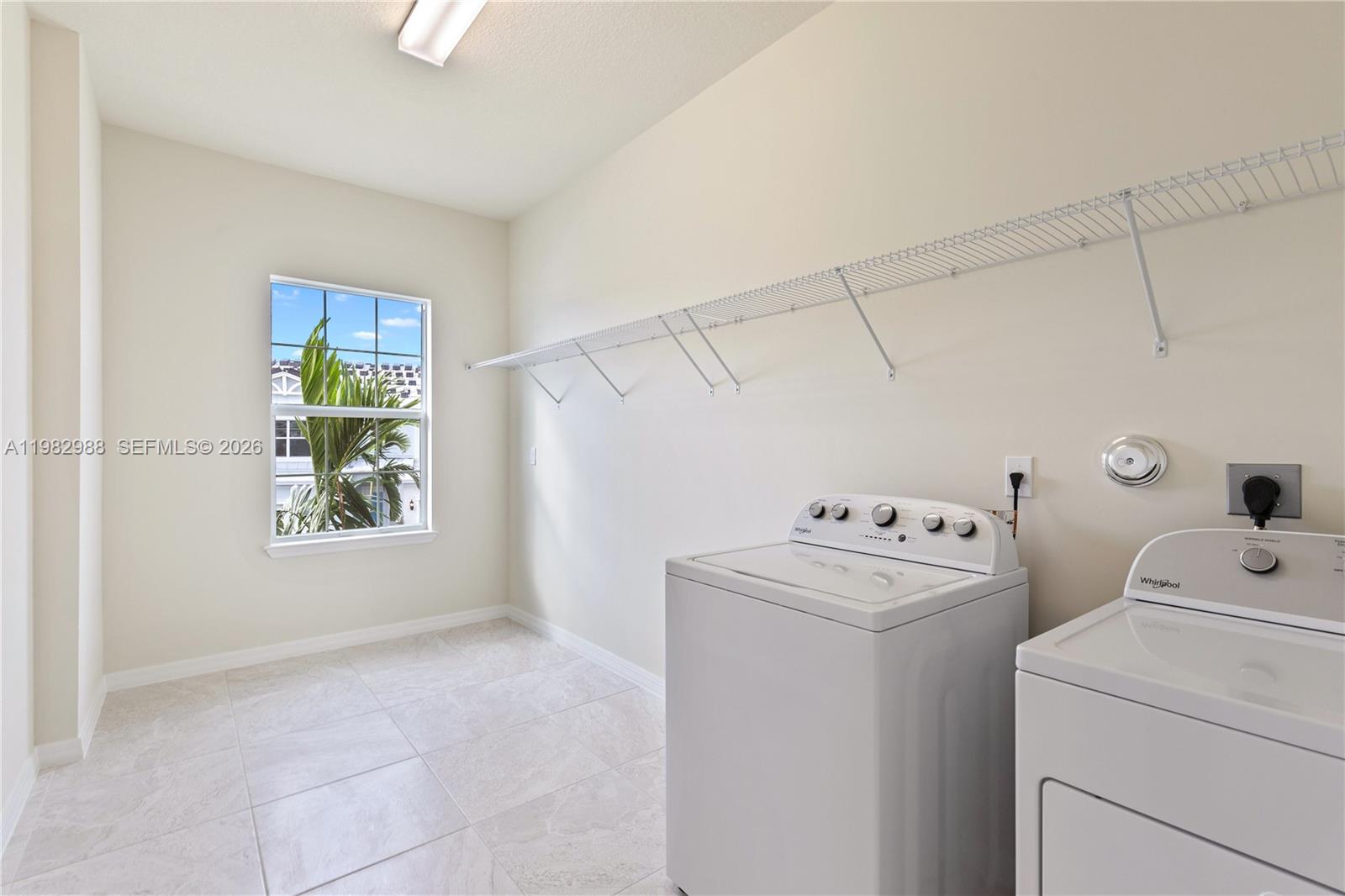 1455 Silk Oak Dr # 1455