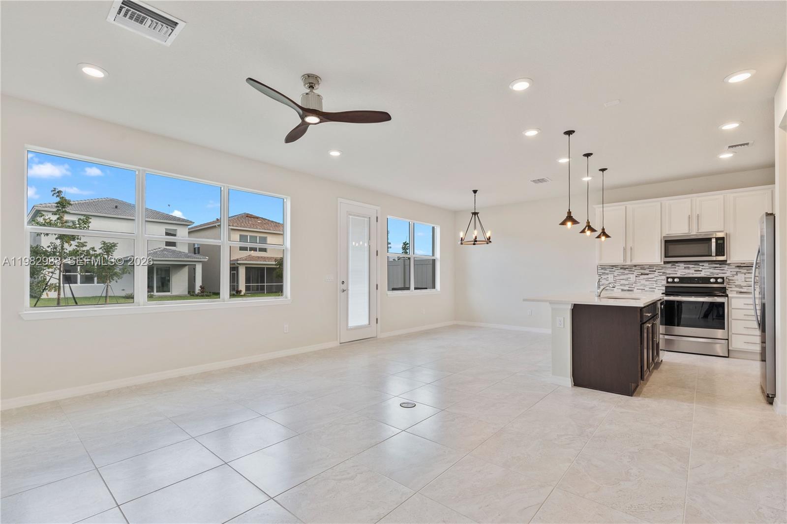 1455 Silk Oak Dr # 1455