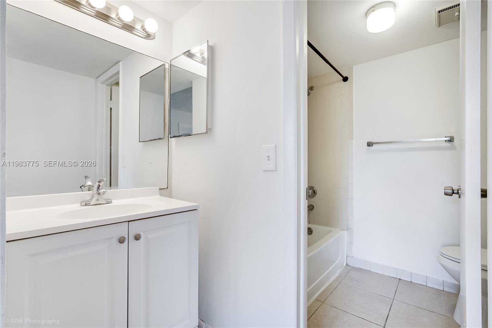 9992 Nob Hill Pl # 9992