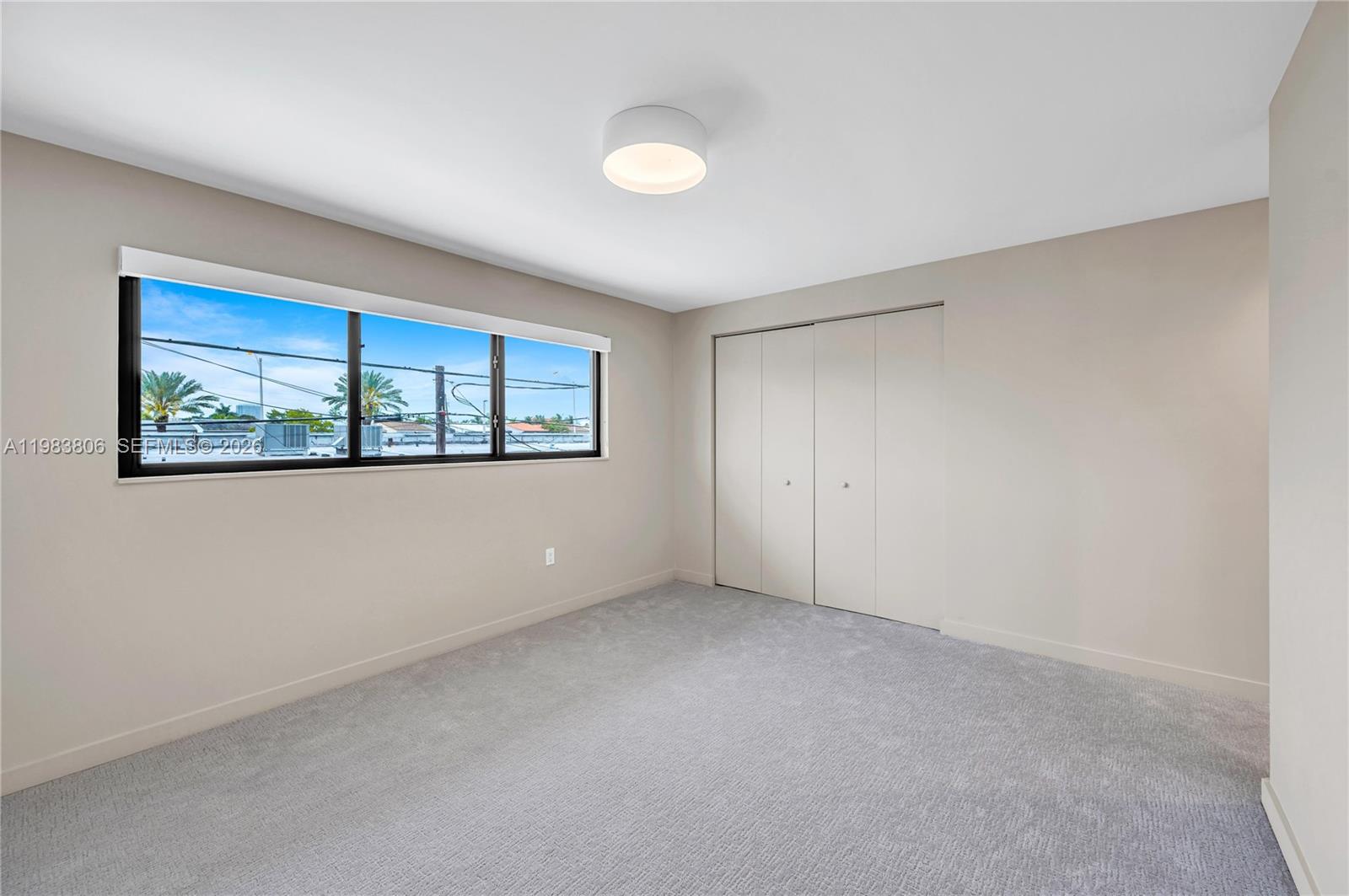 2211 NE 122nd St # 2211