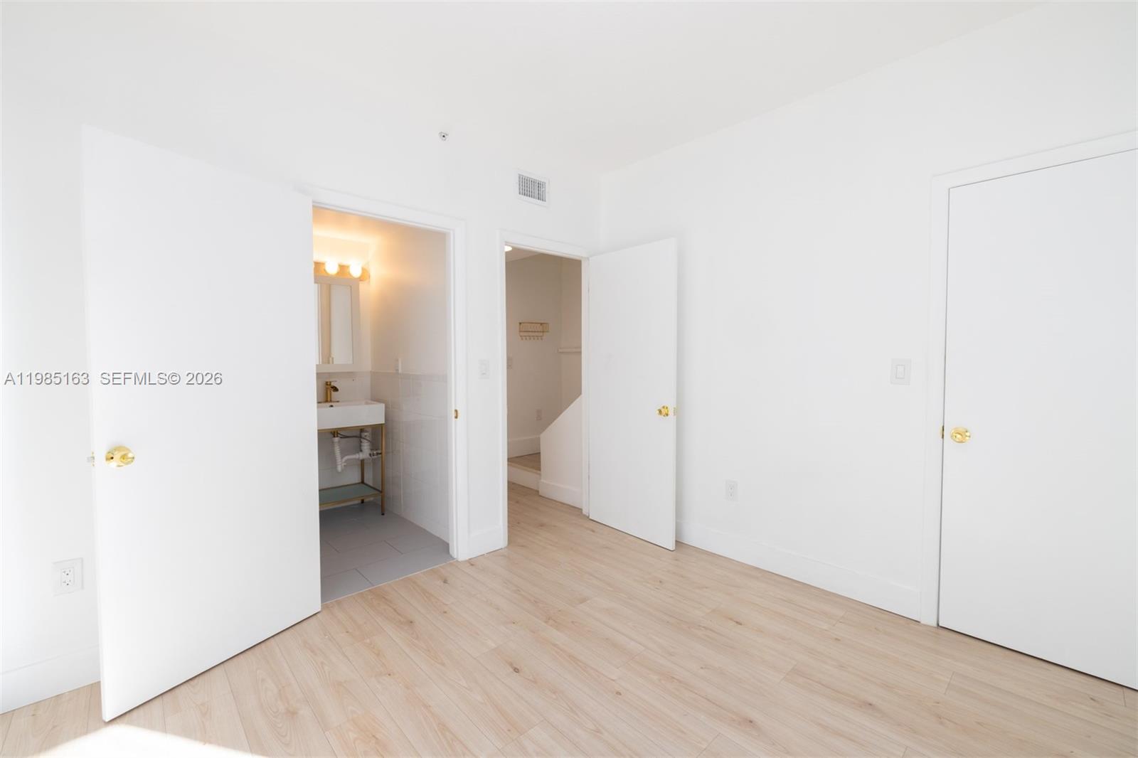 1611 SW 2nd Ct Unit: AA112
