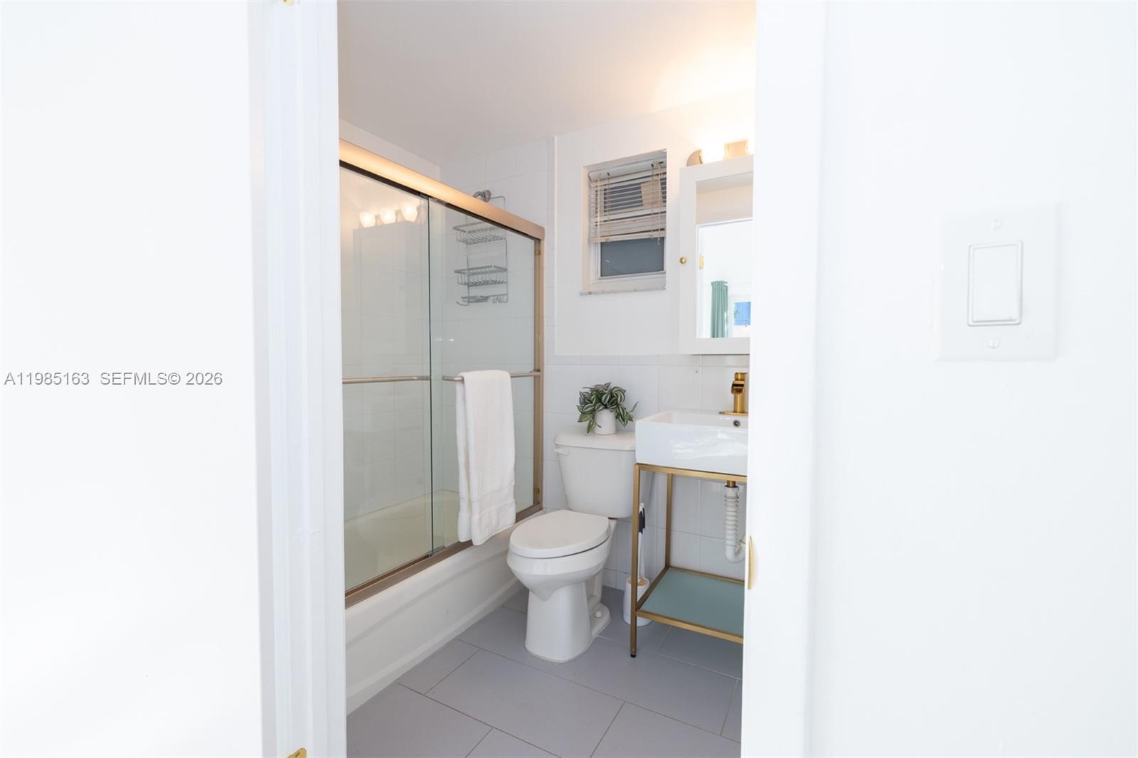 1611 SW 2nd Ct Unit: AA112