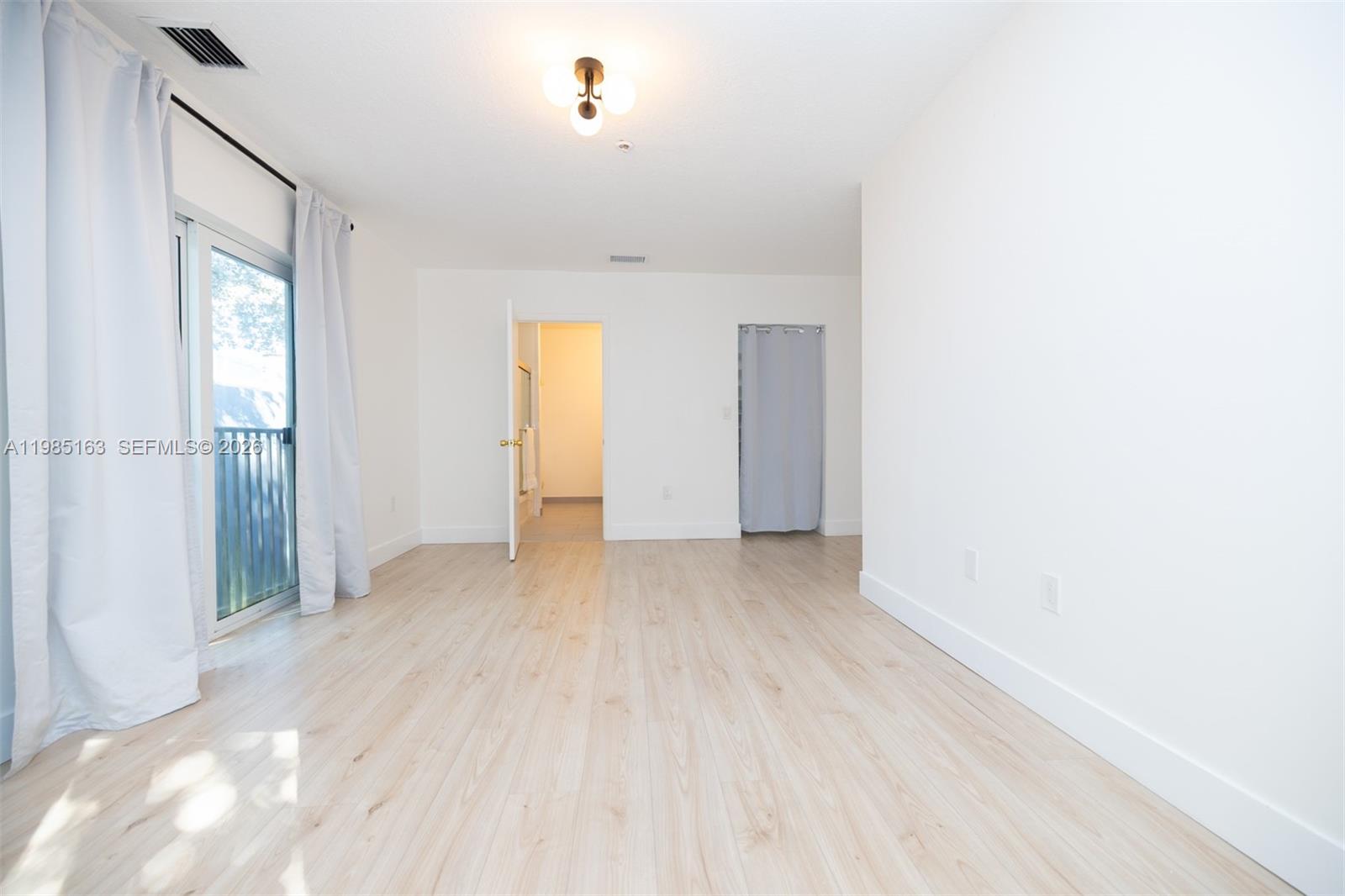 1611 SW 2nd Ct Unit: AA112