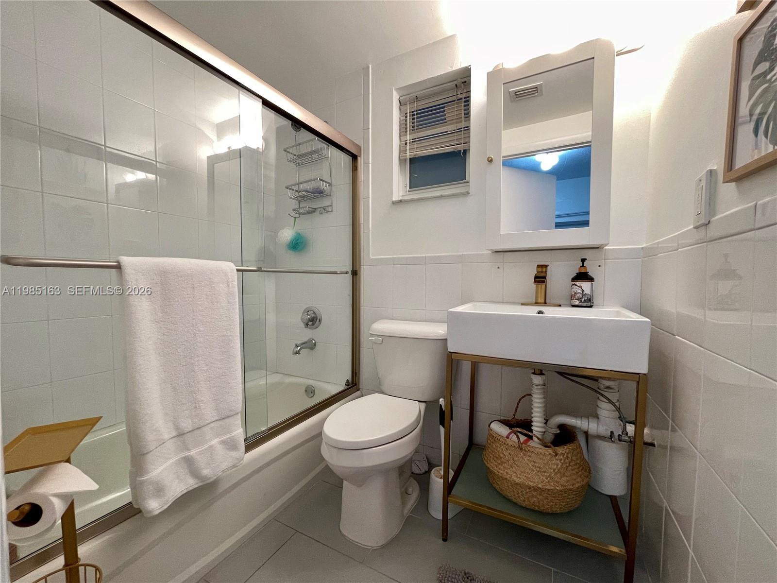 1611 SW 2nd Ct Unit: AA112