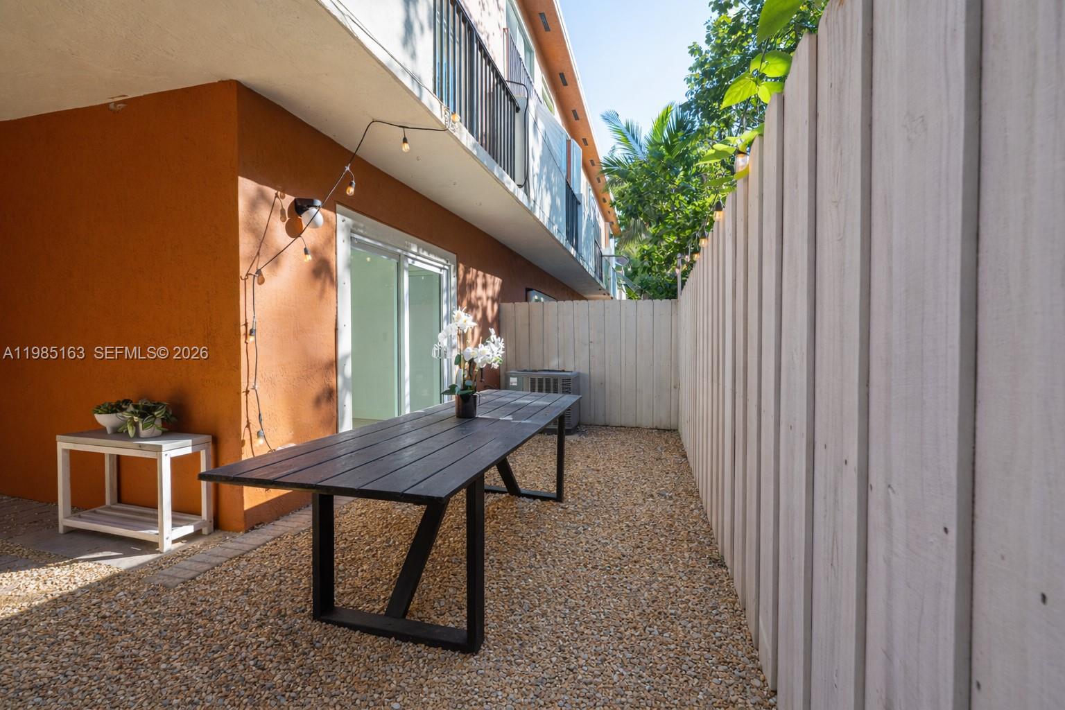 1611 SW 2nd Ct Unit: AA112