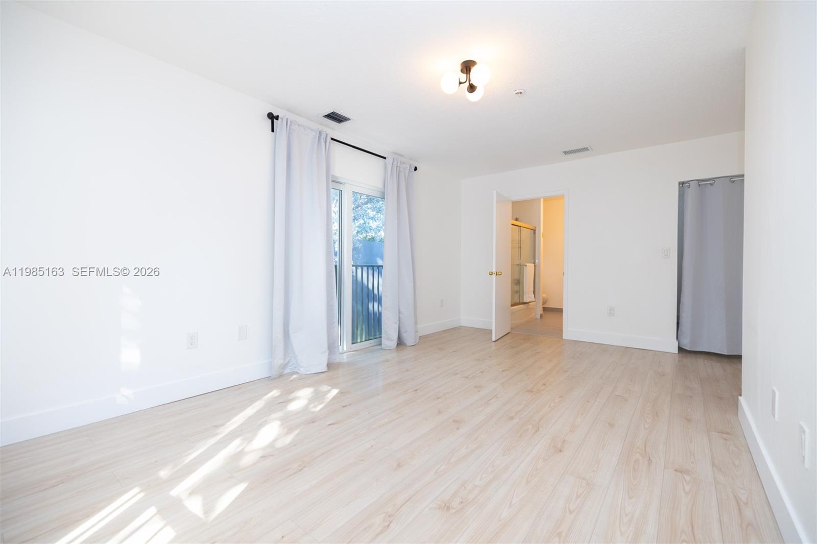 1611 SW 2nd Ct Unit: AA112