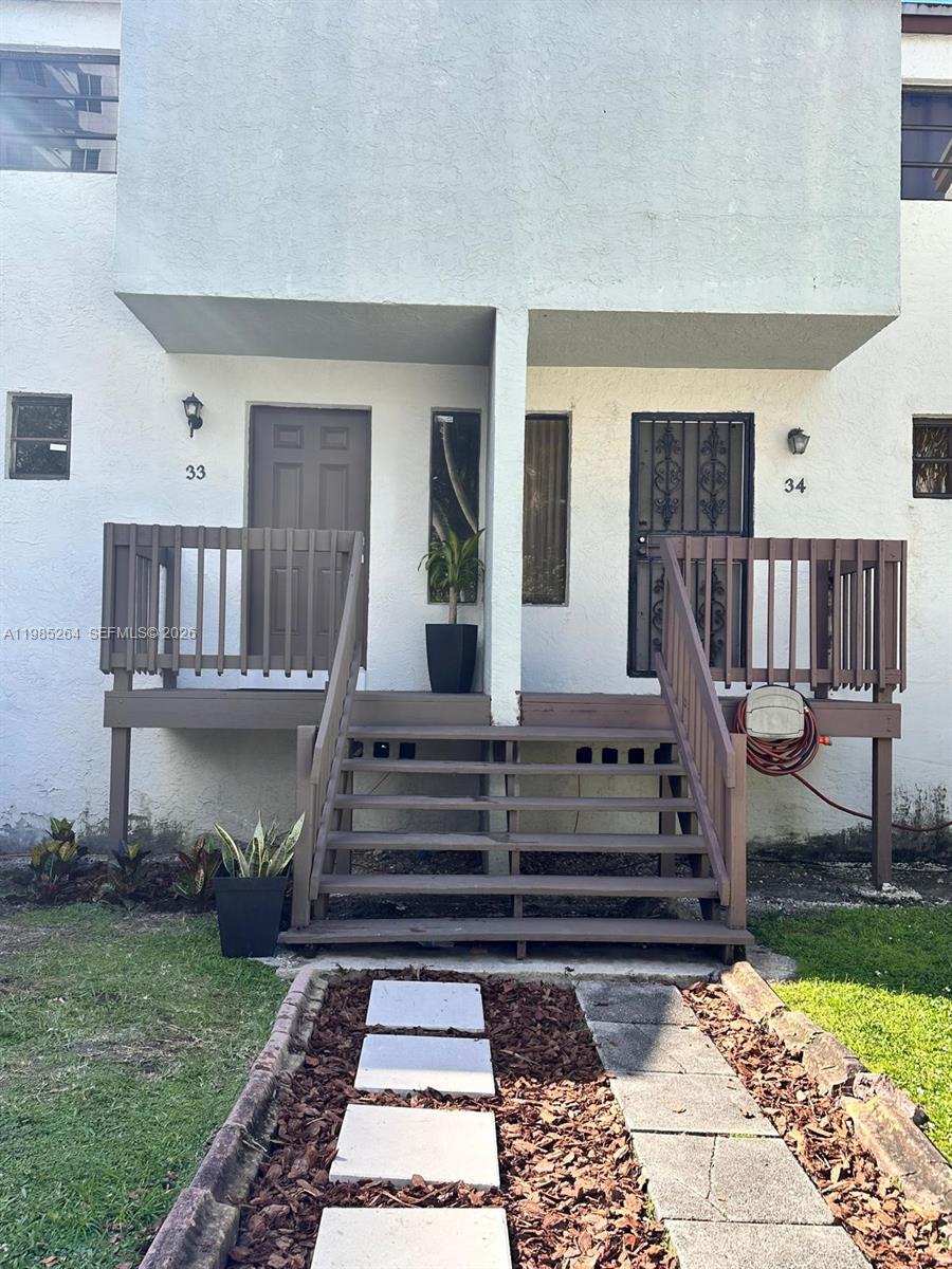 1901 NW S River Dr # 33C