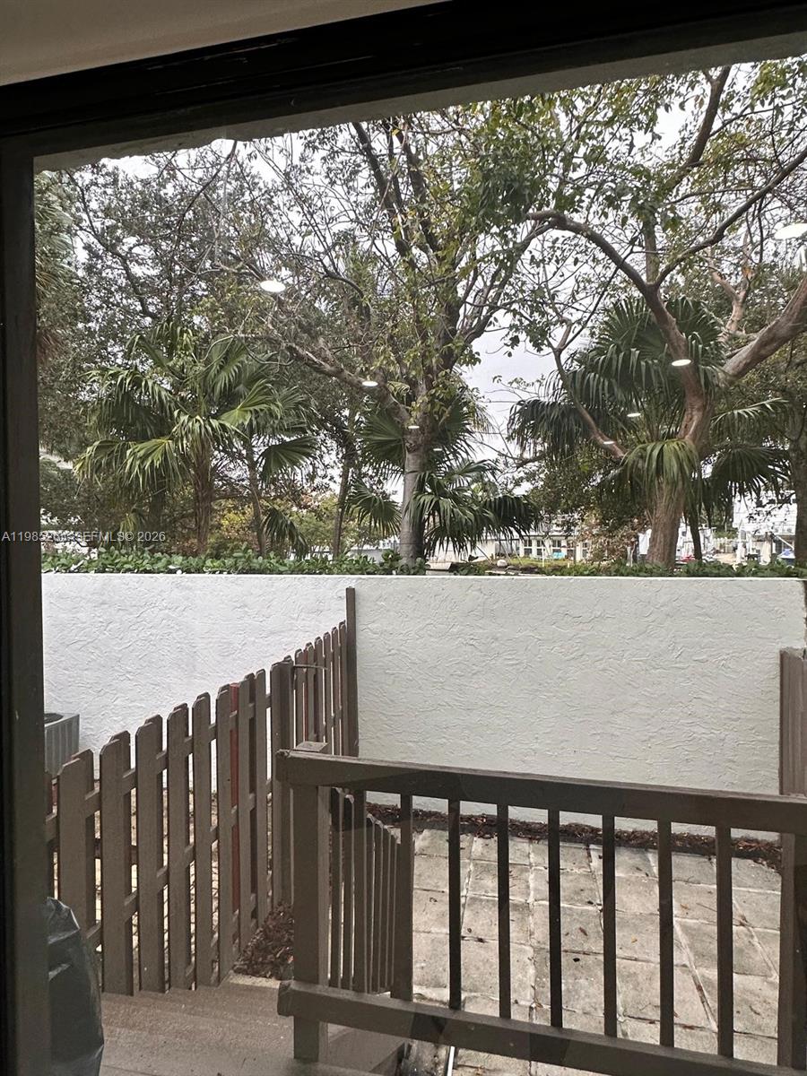 1901 NW S River Dr # 33C