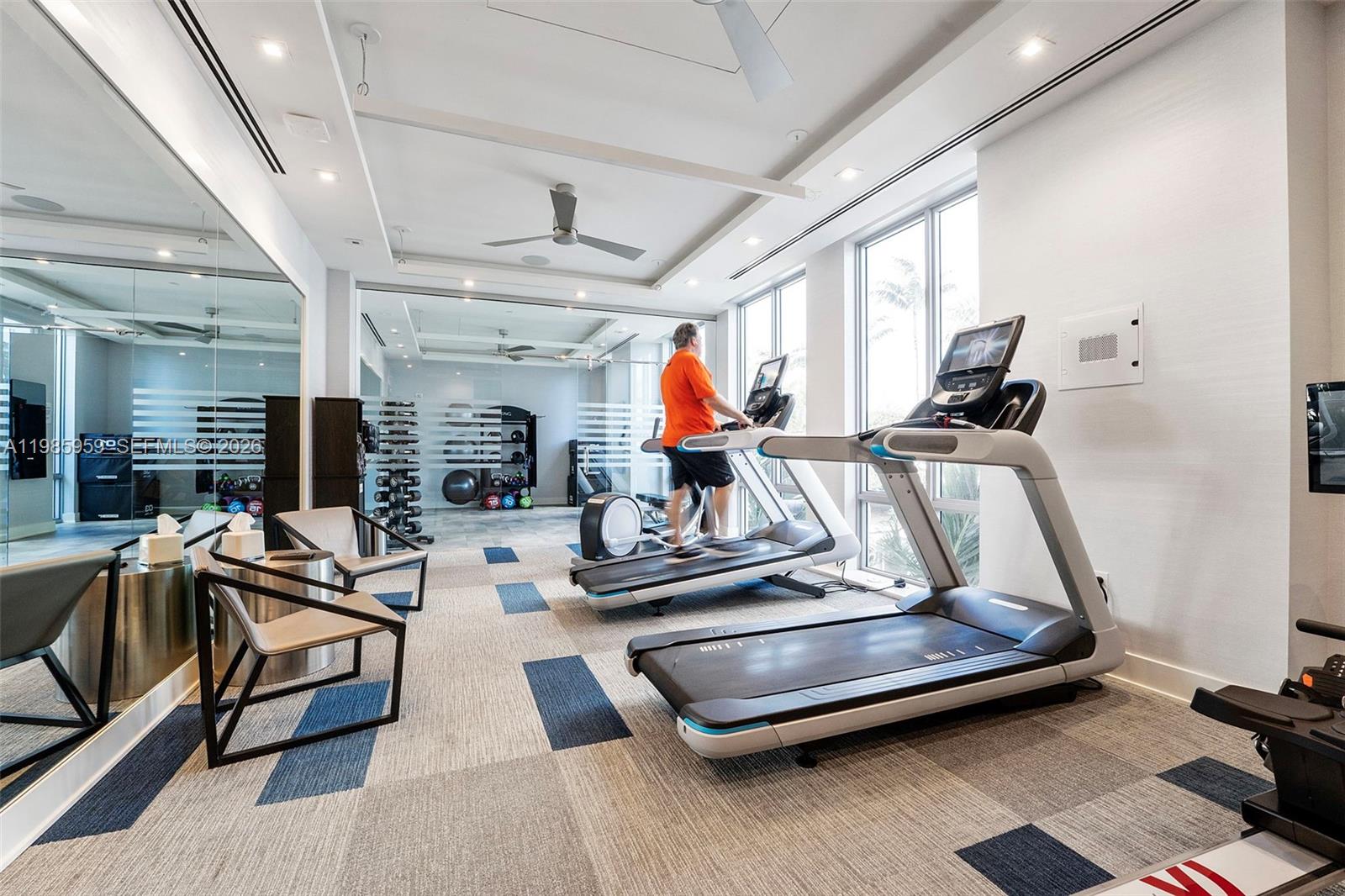 3 Water Club Way # 1401