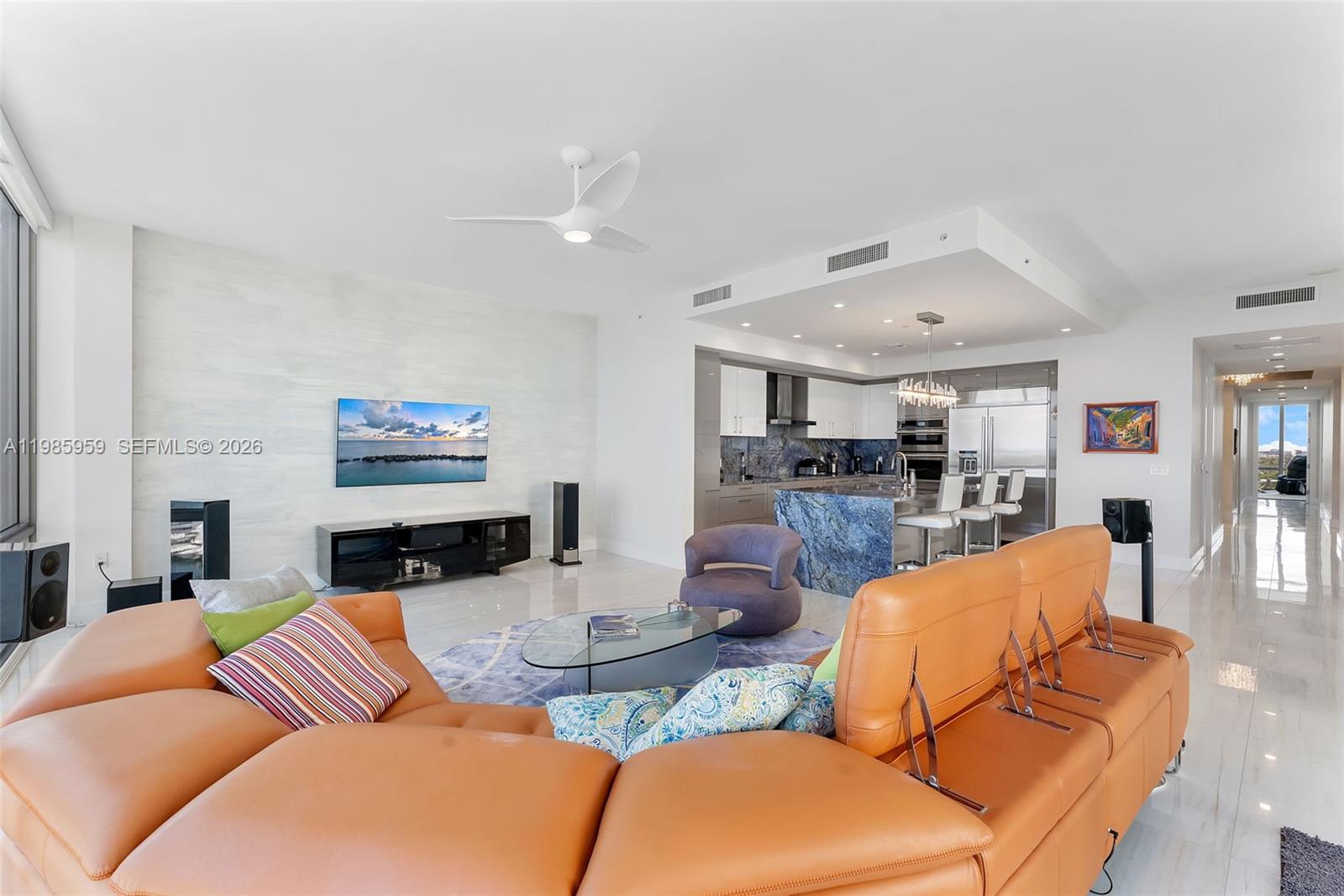 3 Water Club Way # 1401