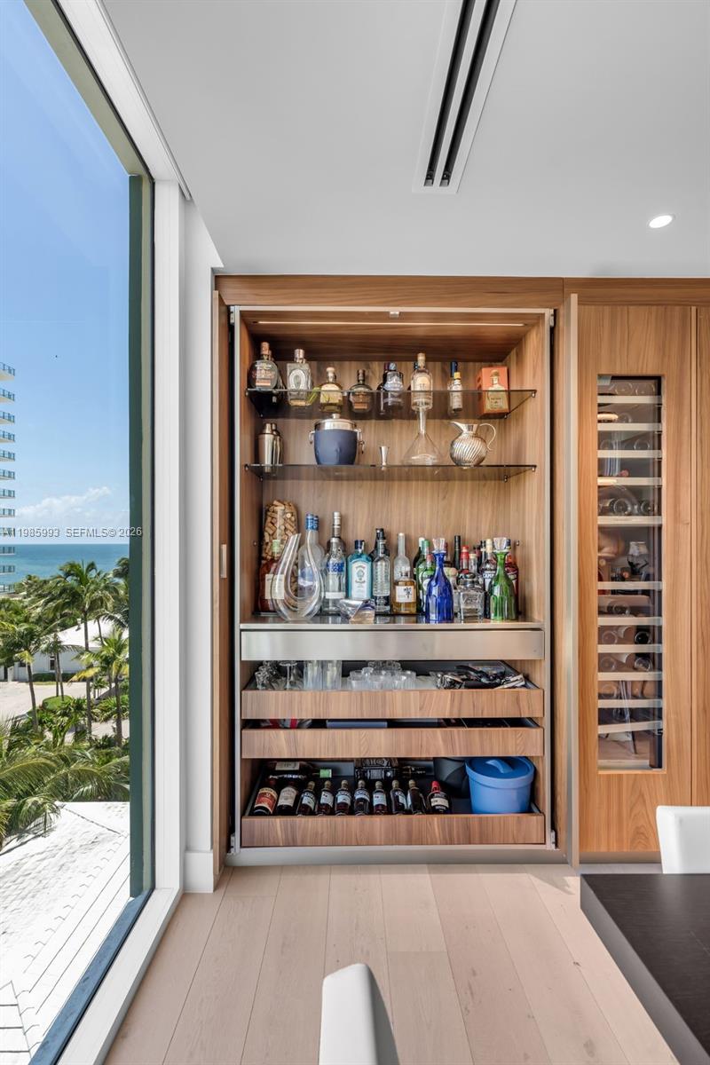 430 Grand Bay Dr # 608