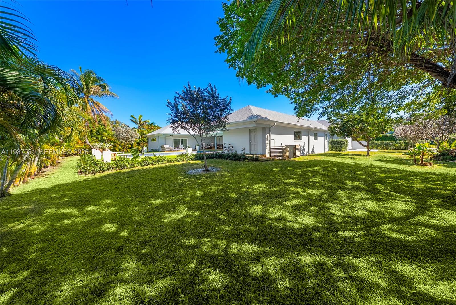 424 Alamanda Dr